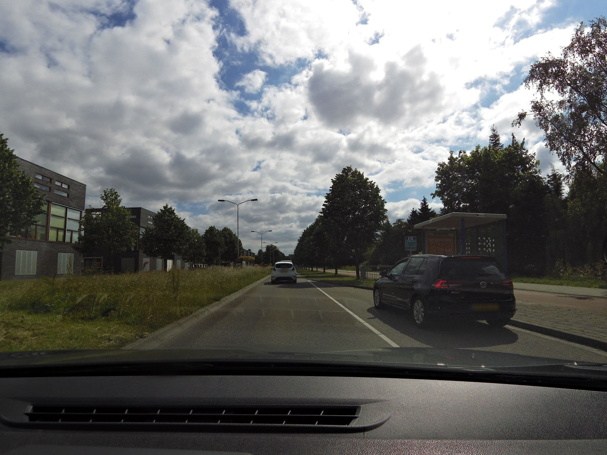 Street view near Whichwoodhouse, Papendrecht — © sander_h (CC BY-SA · Mapillary)