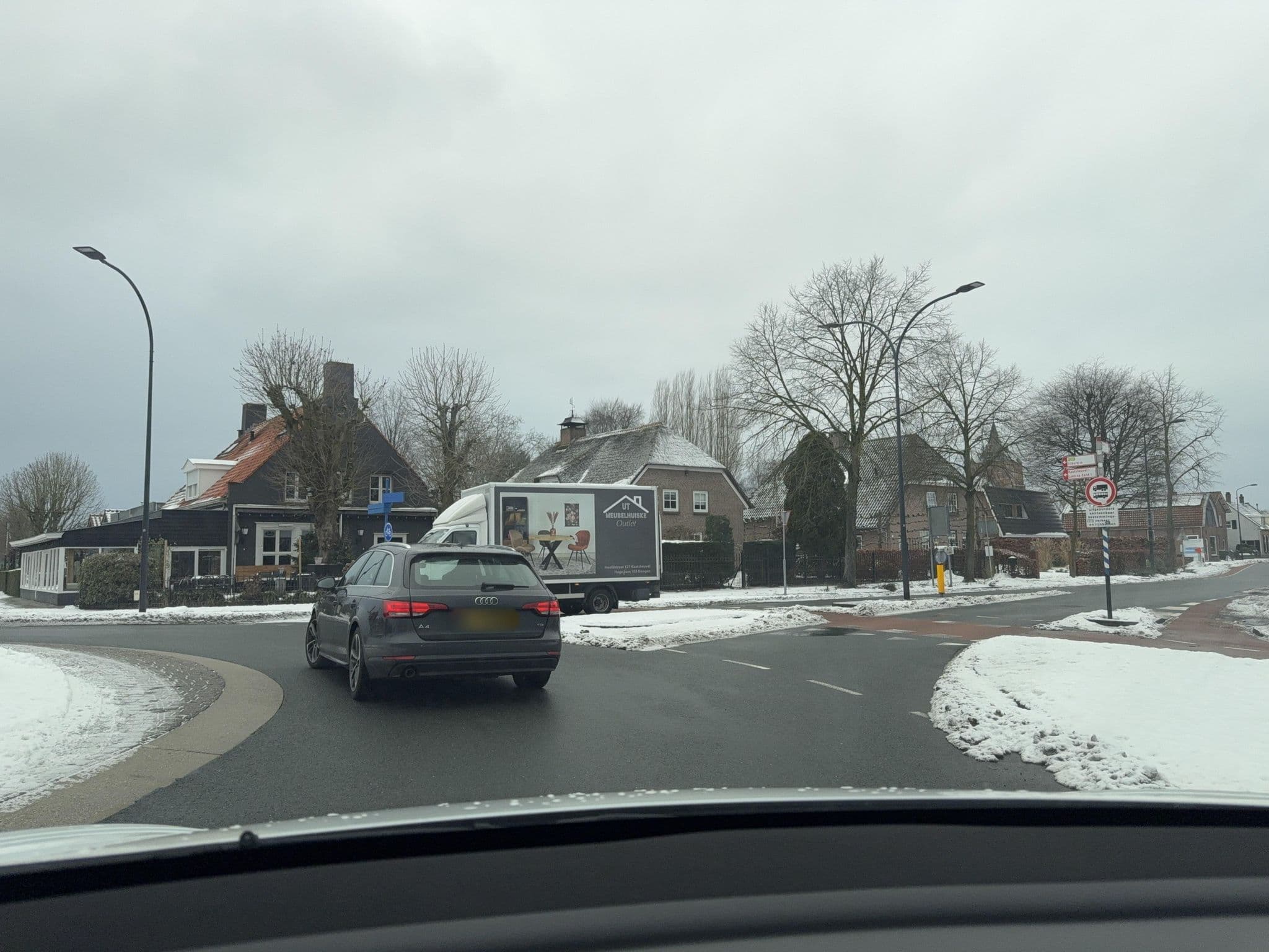 Street view near B&B Het Wolfseind, Besoijen — © ottor (CC BY-SA · Mapillary)