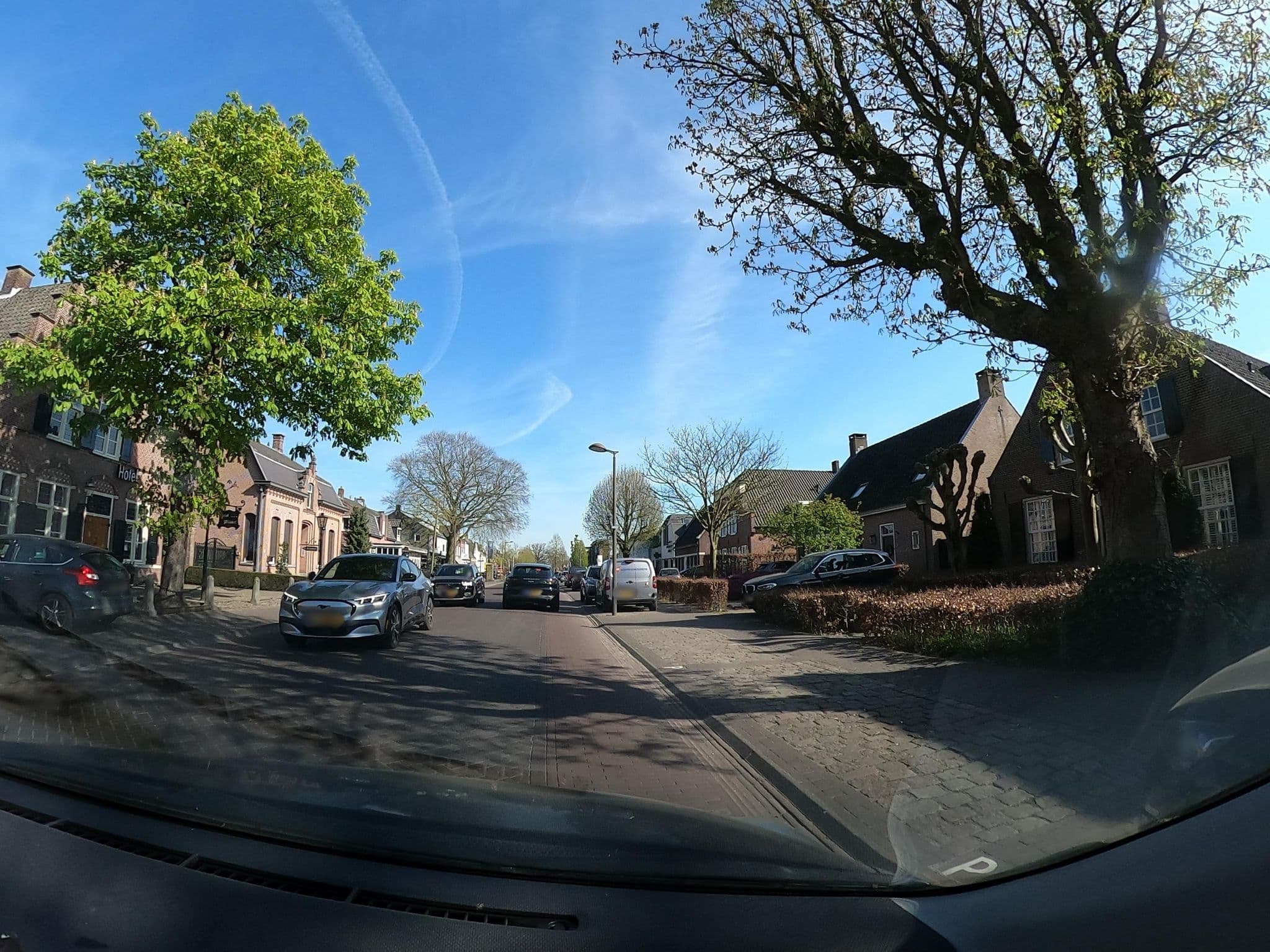 Street view near Hotel Wilshof, Udenhout — © pbb (CC BY-SA · Mapillary)