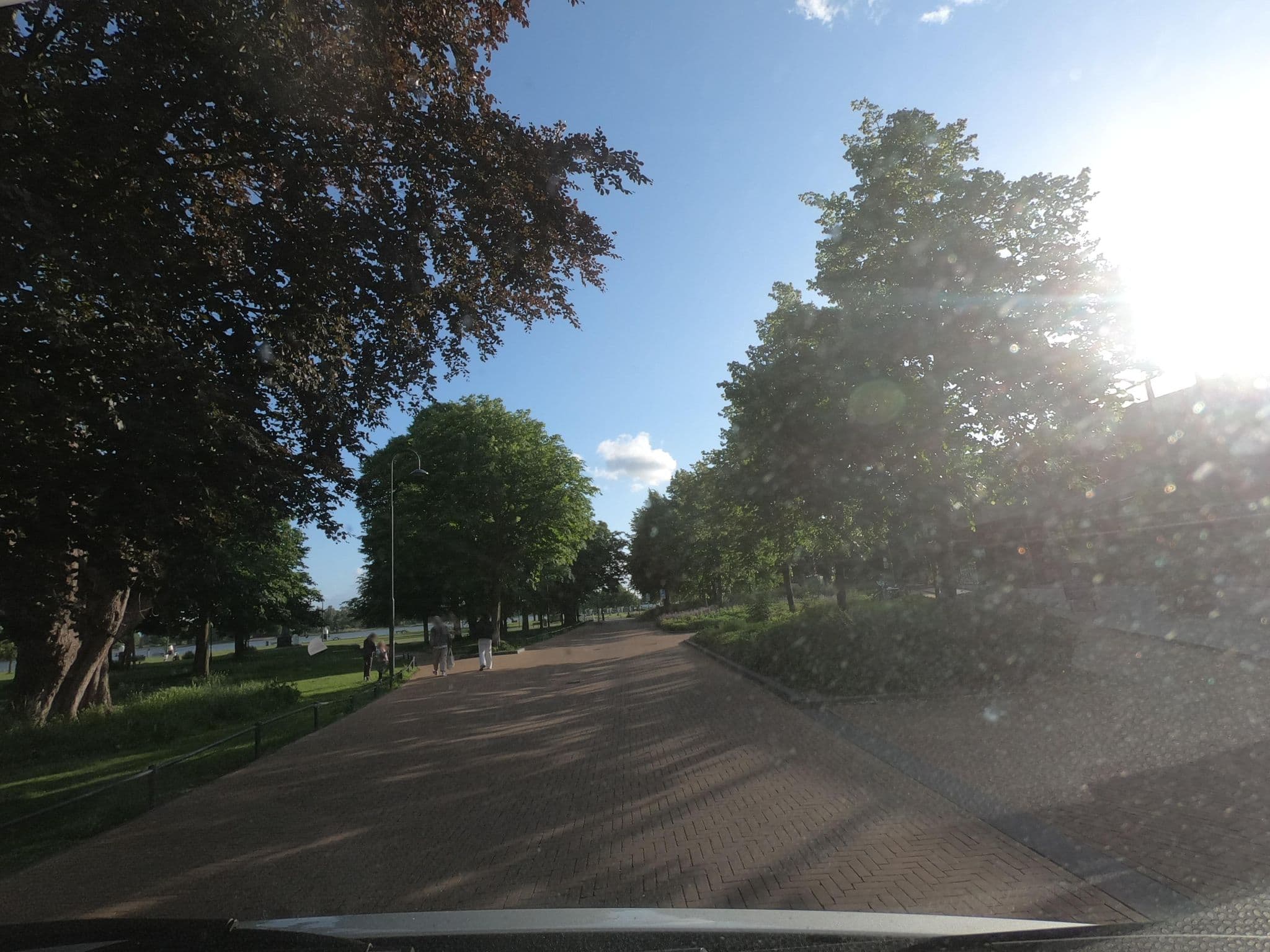Street view near Boutique Hotel Karel de Stoute, Gorinchem — © canadarunner (CC BY-SA · Mapillary)