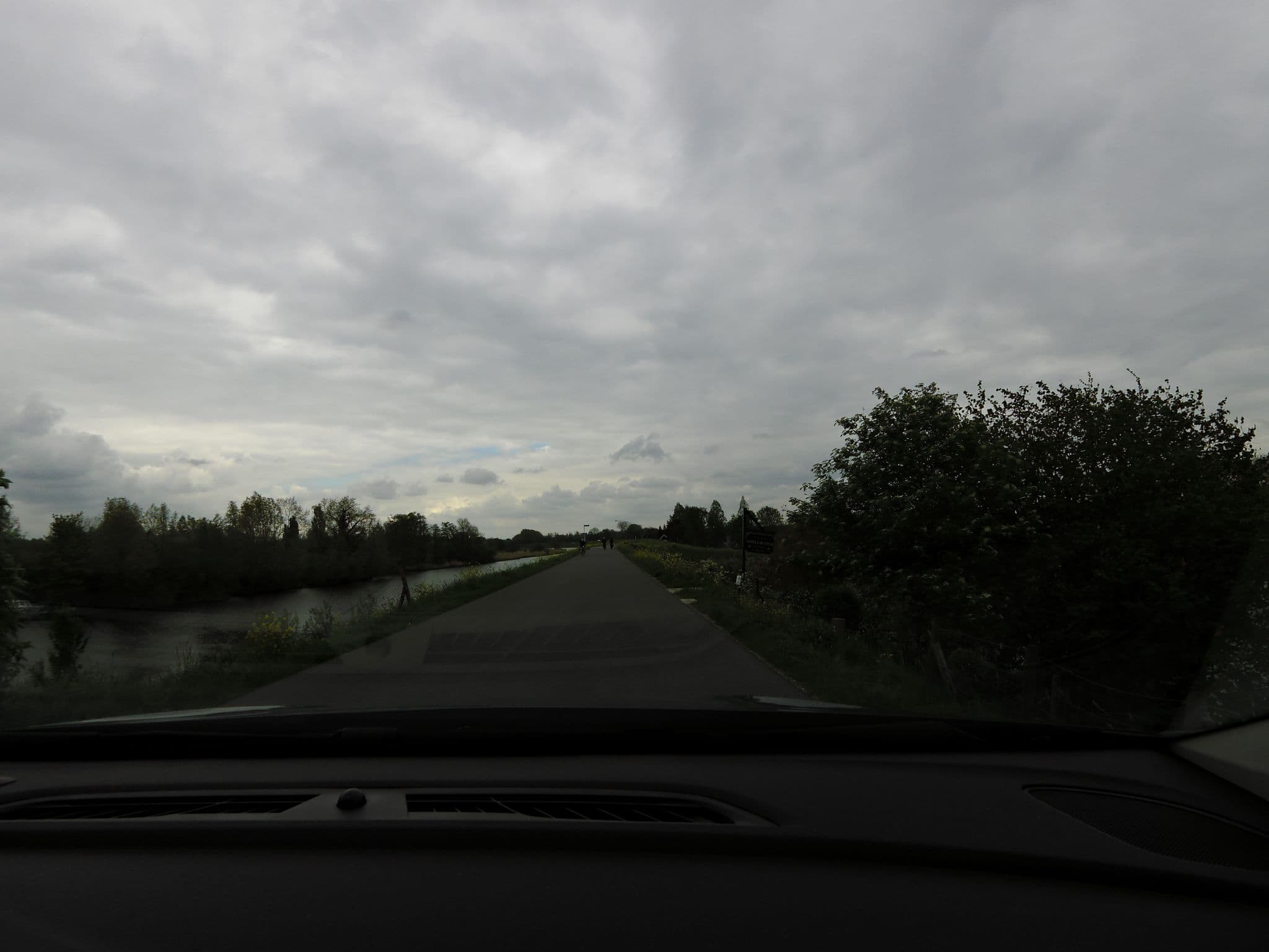 Street view near B & B Appeltje-eitje, Kedichem — © sander_h (CC BY-SA · Mapillary)