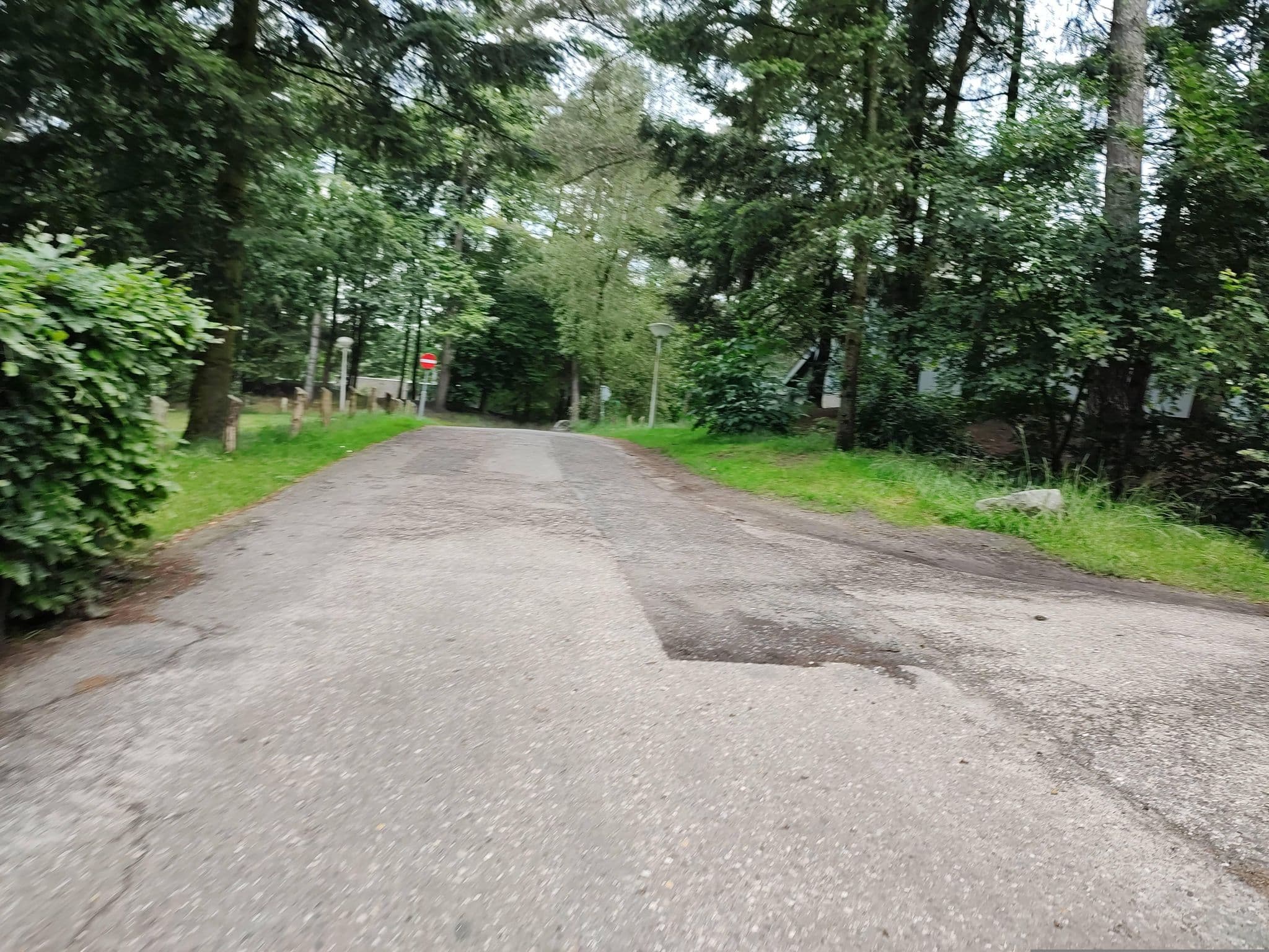 Street view near Cottage 669, Hapert — © epircher (CC BY-SA · Mapillary)