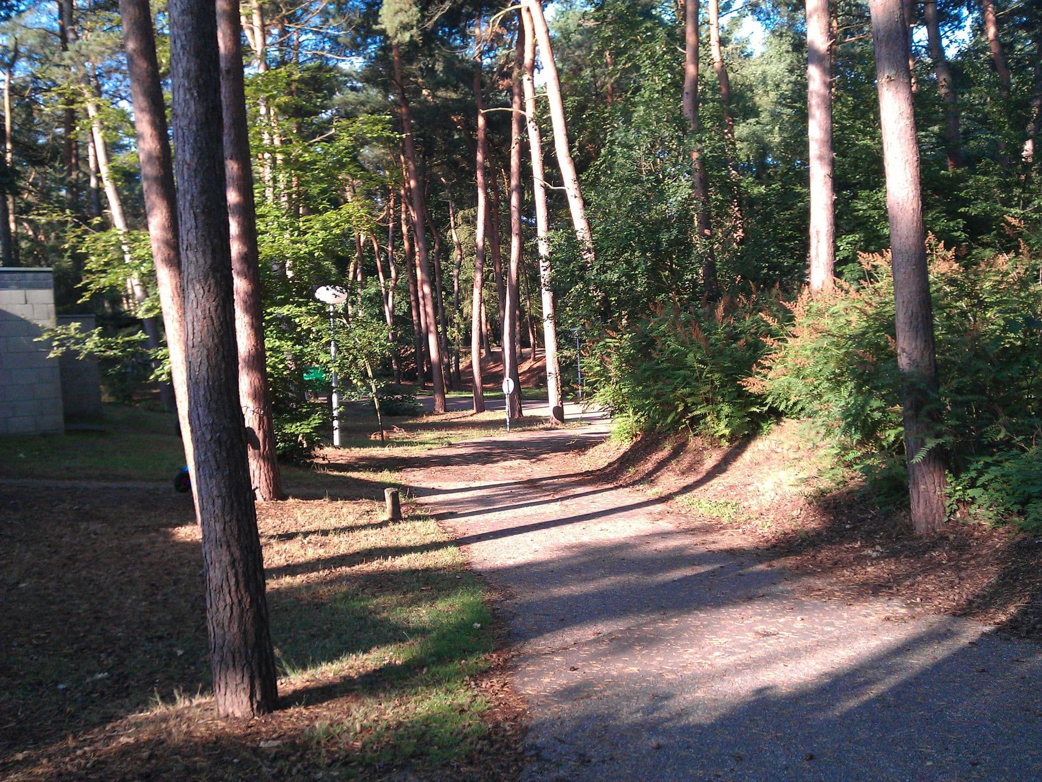 Street view near Cottage 237, Hapert — © zuse (CC BY-SA · Mapillary)