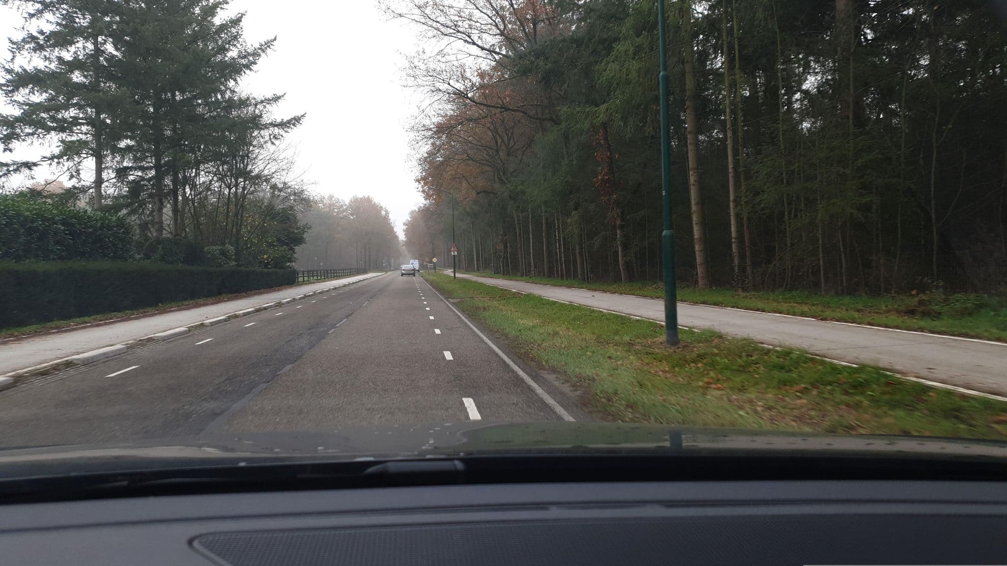 Street view near De Berger Hoeve, Bergeijk — © toho (CC BY-SA · Mapillary)
