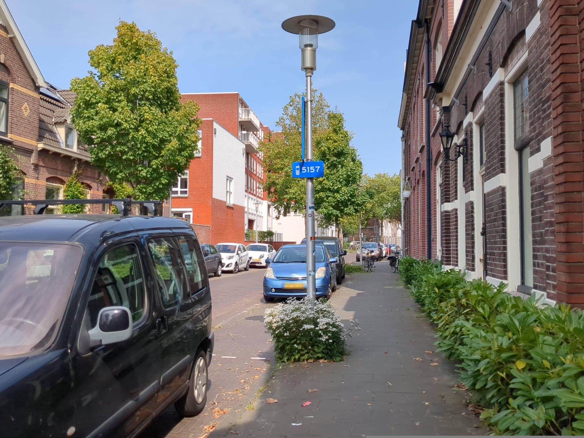 Street view near B & B Hof, Eindhoven — © jacopofar (CC BY-SA · Mapillary)