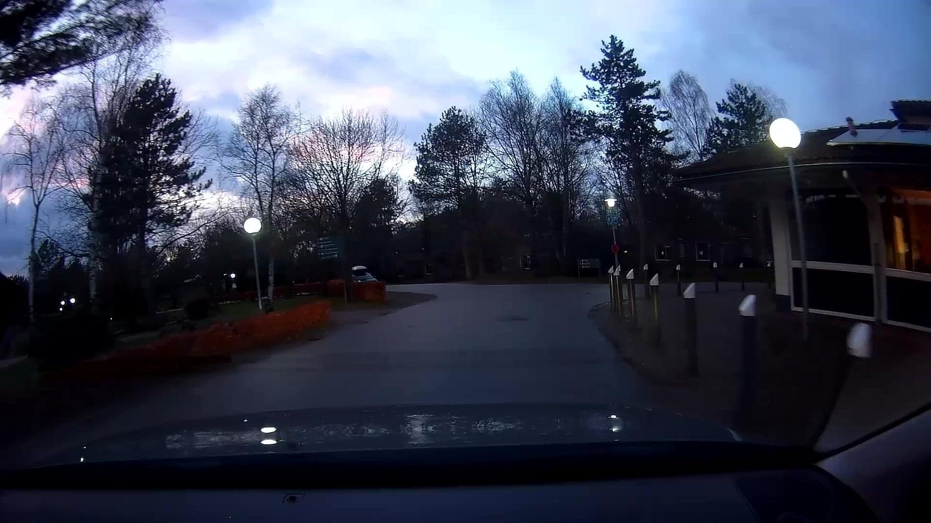 Street view near Bungalow 23, Keent — © micmin1972 (CC BY-SA · Mapillary)
