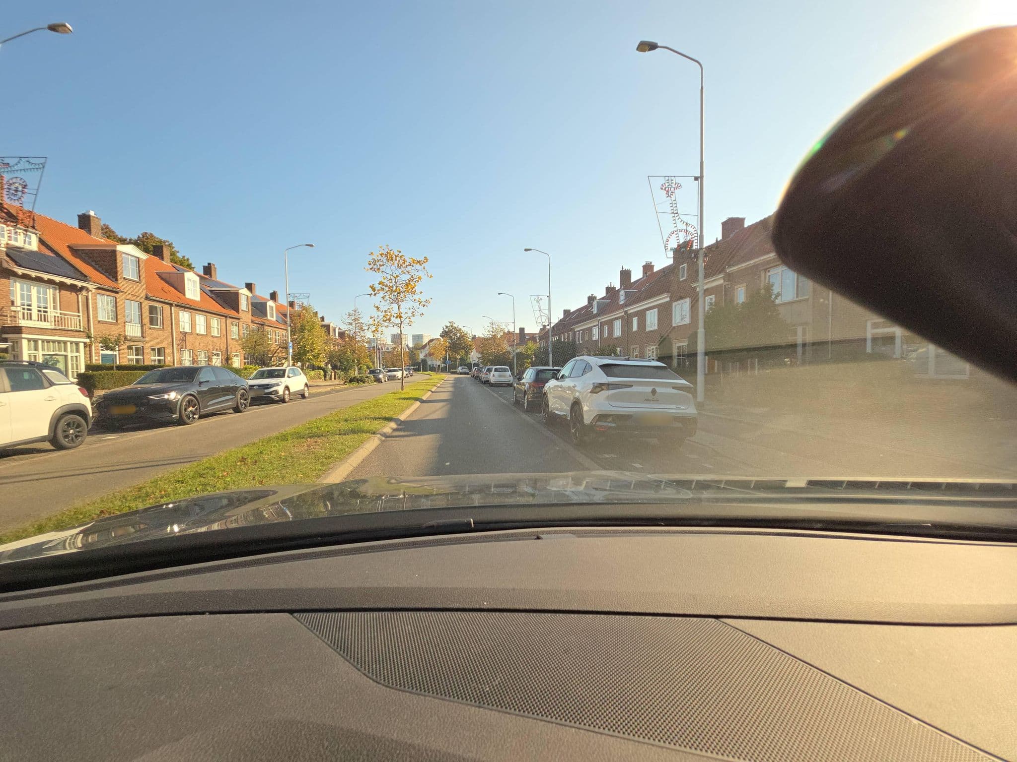 Street view near De Zeeuw HQ, Lakerlopen — © toho (CC BY-SA · Mapillary)