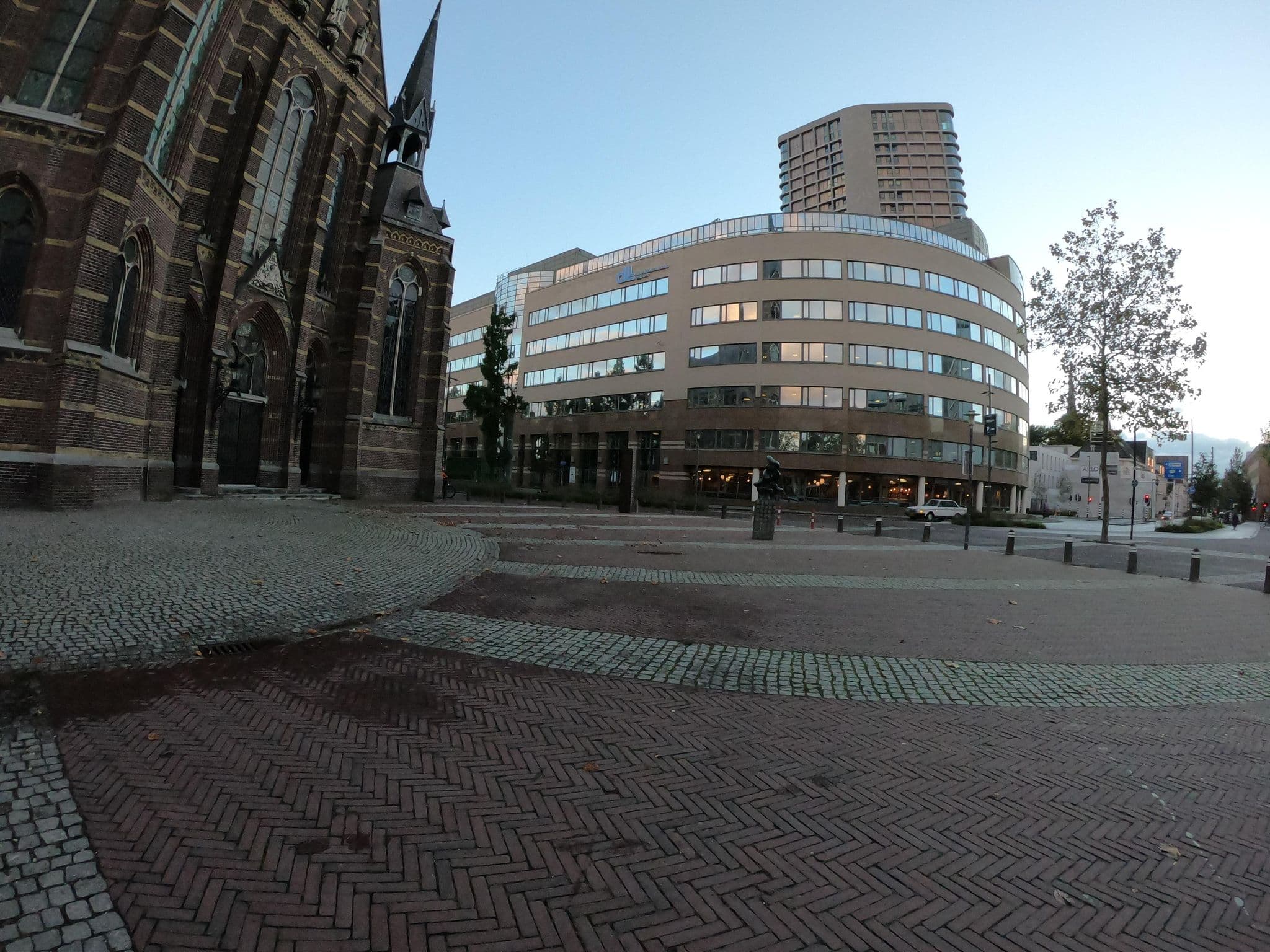 Street view near DOMUSDELA, Eindhoven — © richlv (CC BY-SA · Mapillary)