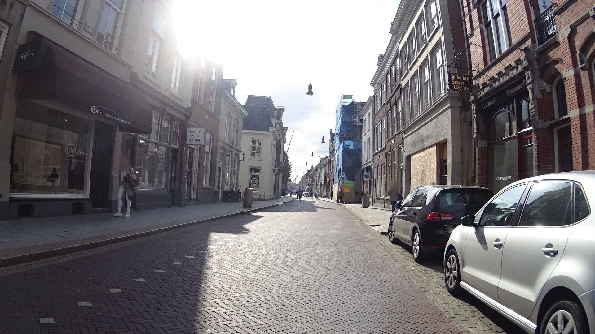 Street view near Bed and Breakfast Hinthamerstraat, 's-Hertogenbosch — © fietsersbond (CC BY-SA · Mapillary)