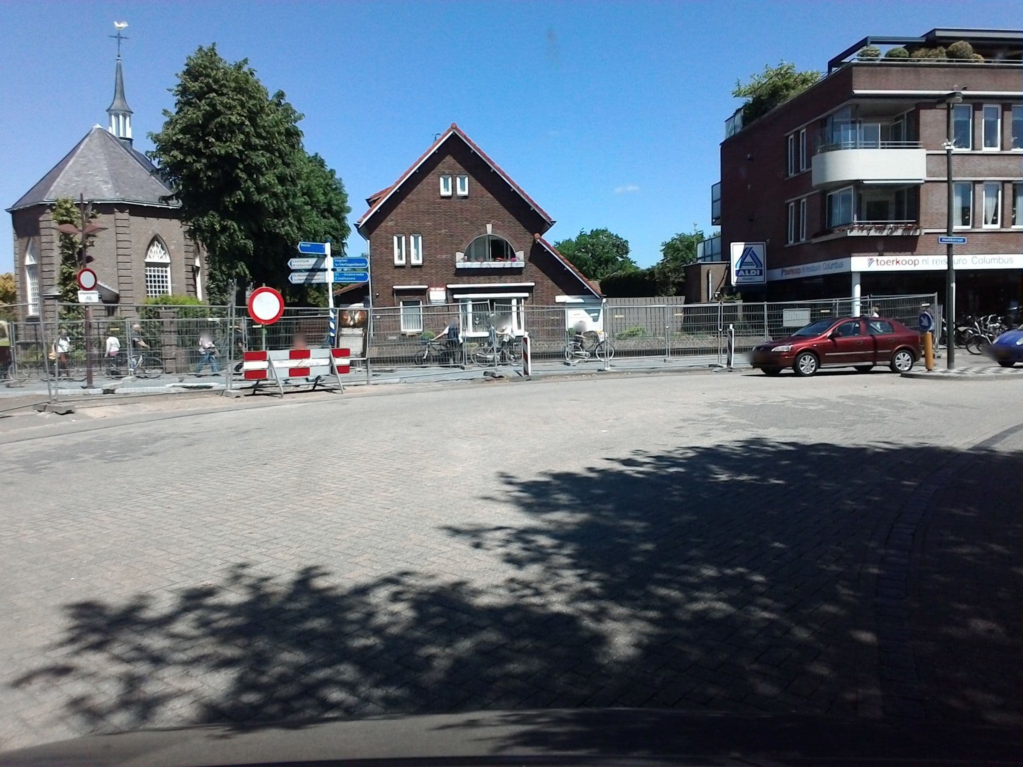 Street view near De Boerenkamer, Schijndel — © mprins (CC BY-SA · Mapillary)