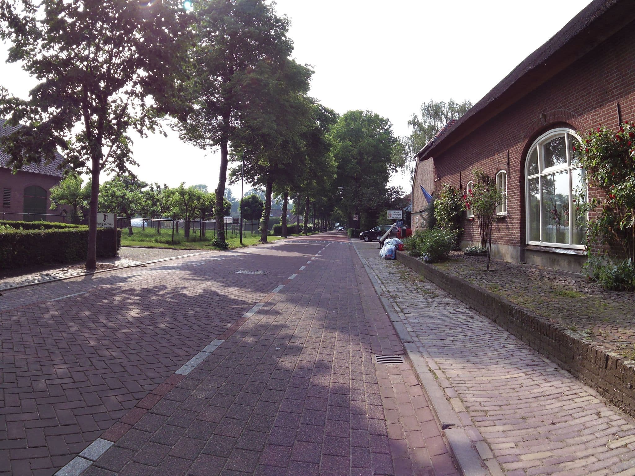 Street view near B&B Onder Ons Riet, Helvoirt — © marczoutendijk (CC BY-SA · Mapillary)