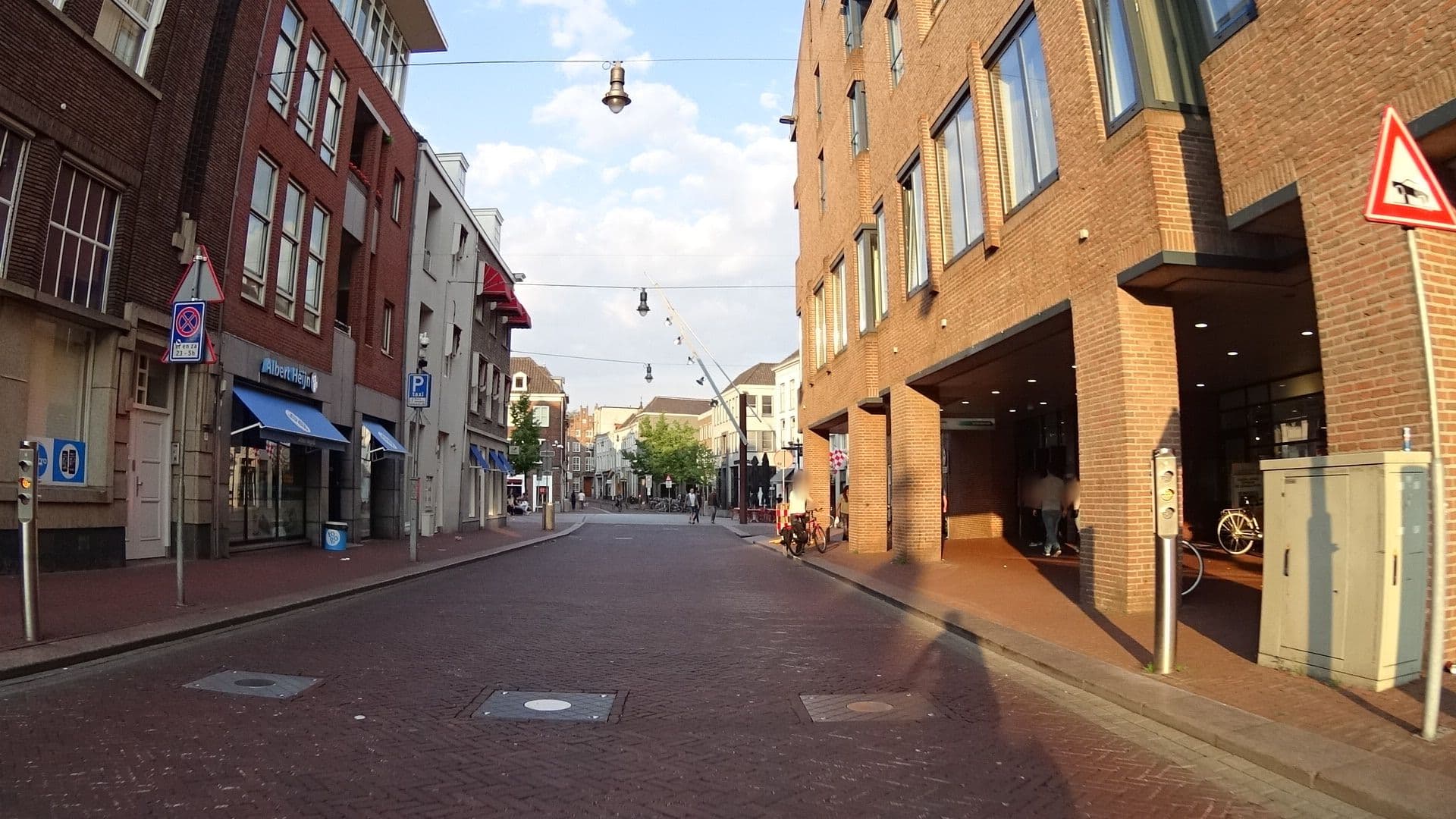 Street view near B&B Cuba Casa, 's-Hertogenbosch — © fietsersbond (CC BY-SA · Mapillary)