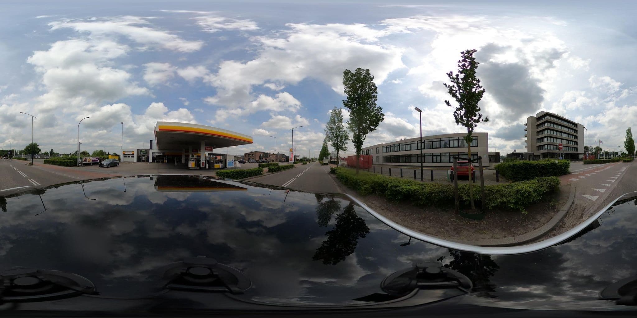 Street view near de roozenboom, Leest — © tumblecow (CC BY-SA · Mapillary)