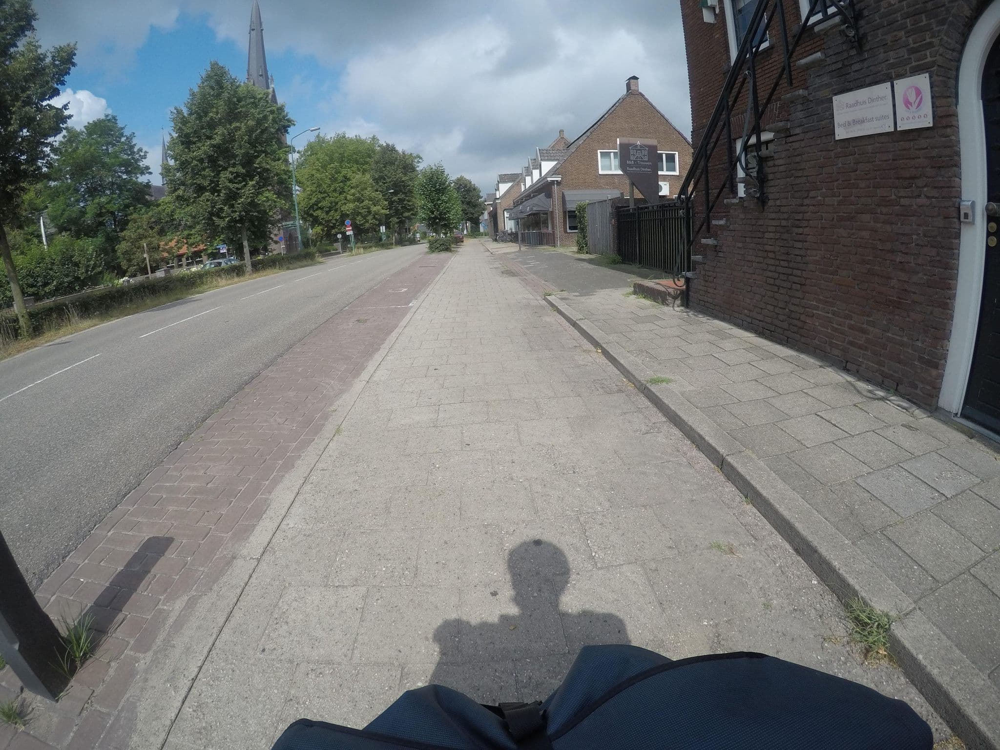 Street view near Raadhuis Dinther, Heeswijk-Dinther — © mfa (CC BY-SA · Mapillary)