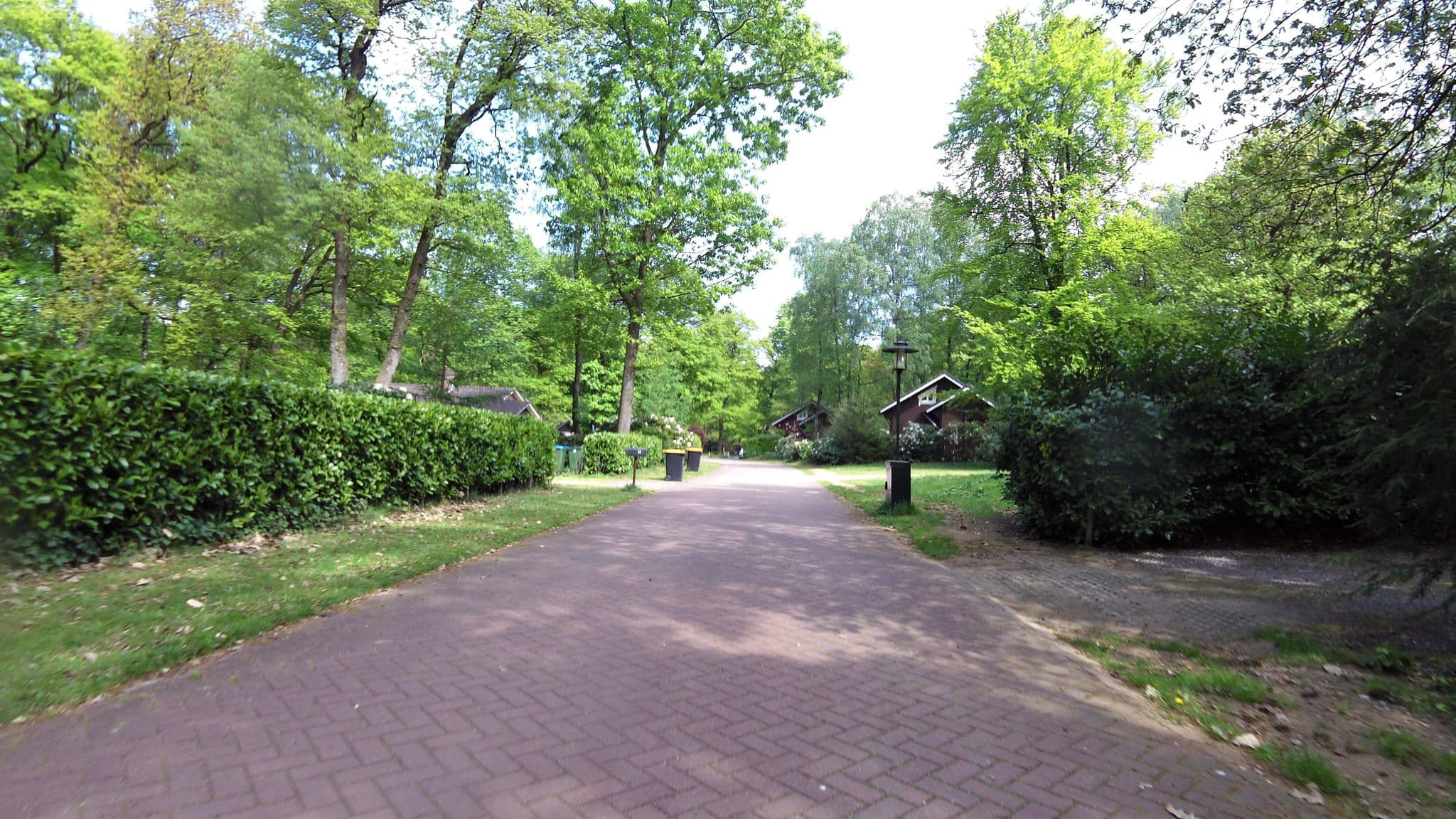 Street view near Boshuis Denne, Bennekom — © multimodaal (CC BY-SA · Mapillary)