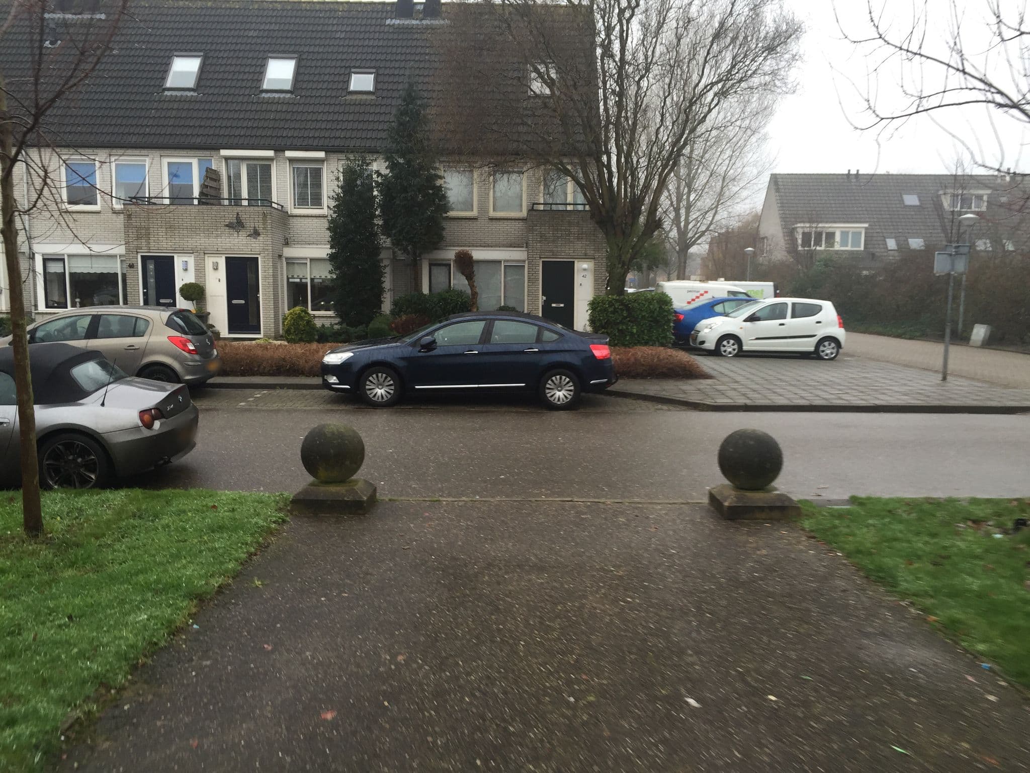 Street view near Foster Dullesdreef, Ede — © hiso (CC BY-SA · Mapillary)