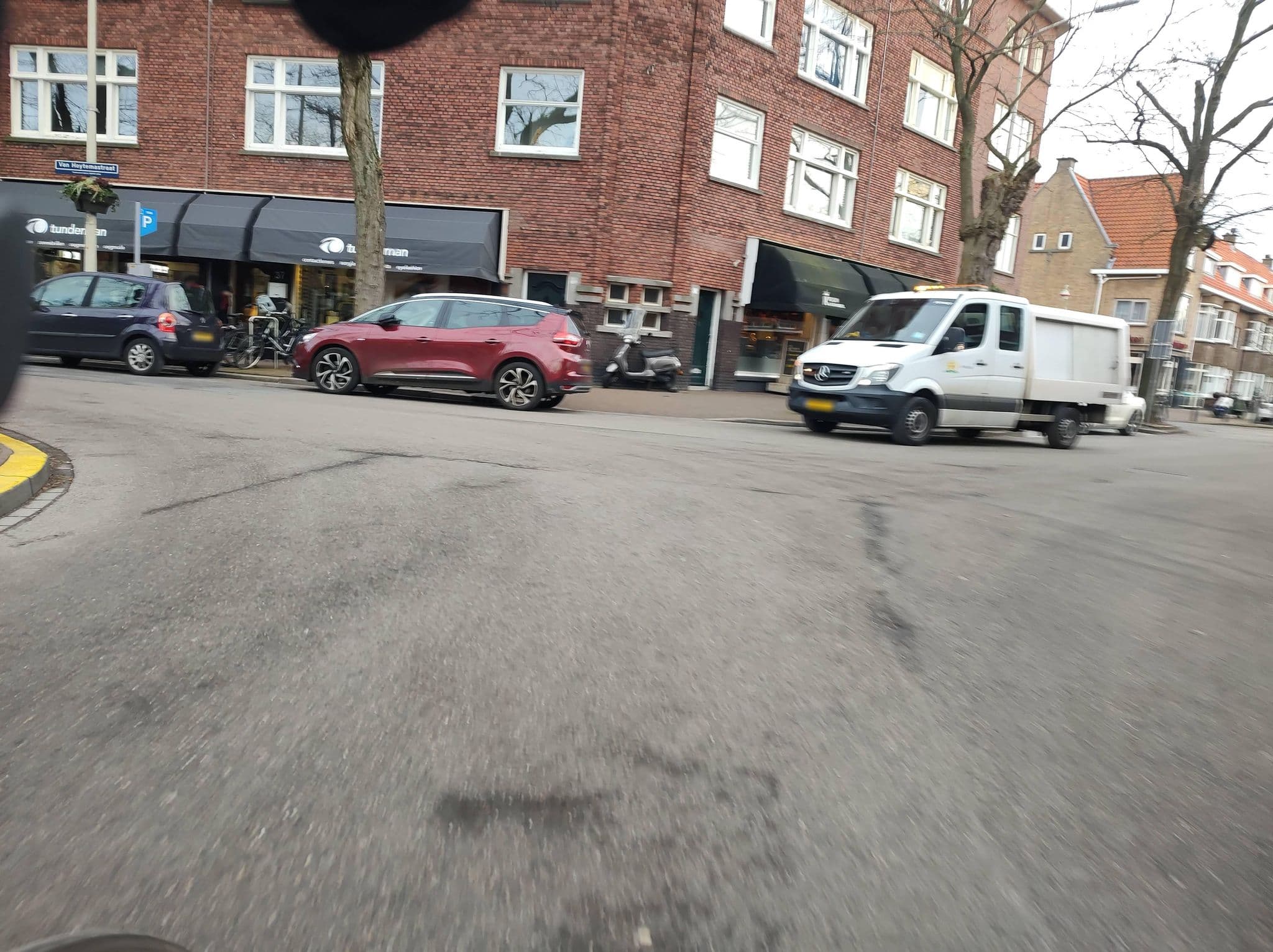 Street view near Short Stay Hoytema, Duinzigt — © epircher (CC BY-SA · Mapillary)