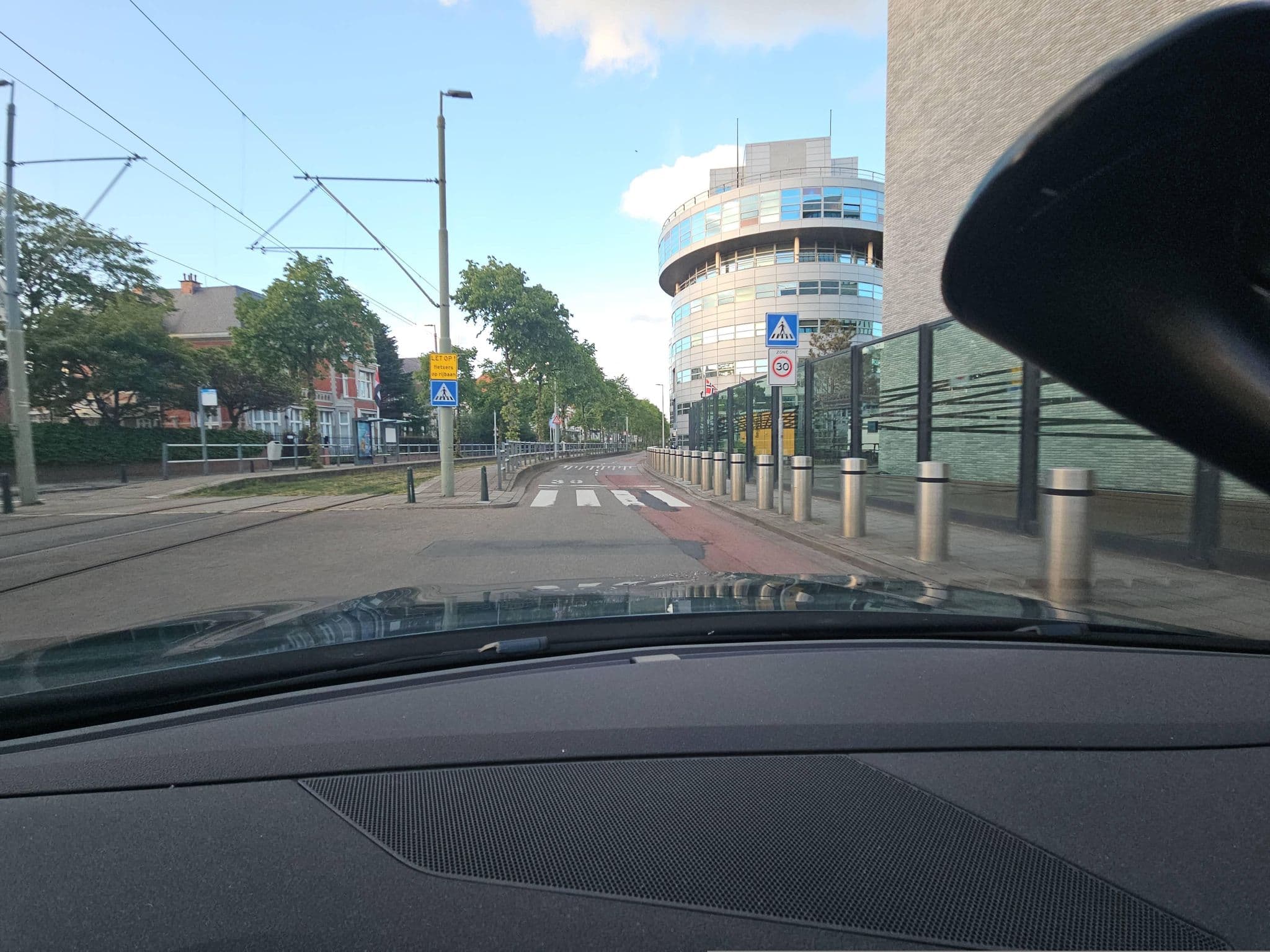 Street view near Van Rossum, Statenkwartier — © toho (CC BY-SA · Mapillary)