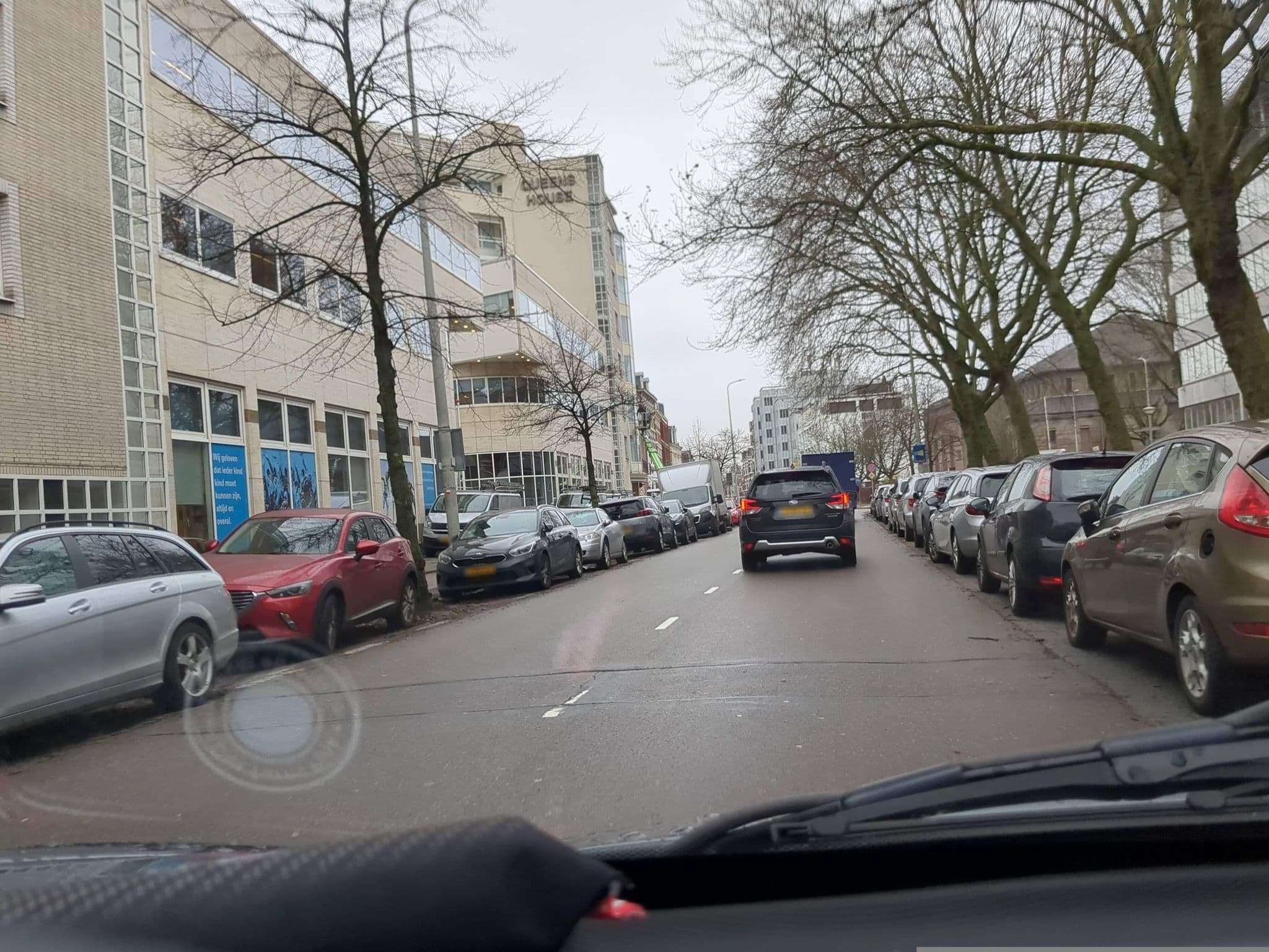 Street view near Short Stay Queenshouse, Duinzigt — © TomBadabom (CC BY-SA · Mapillary)