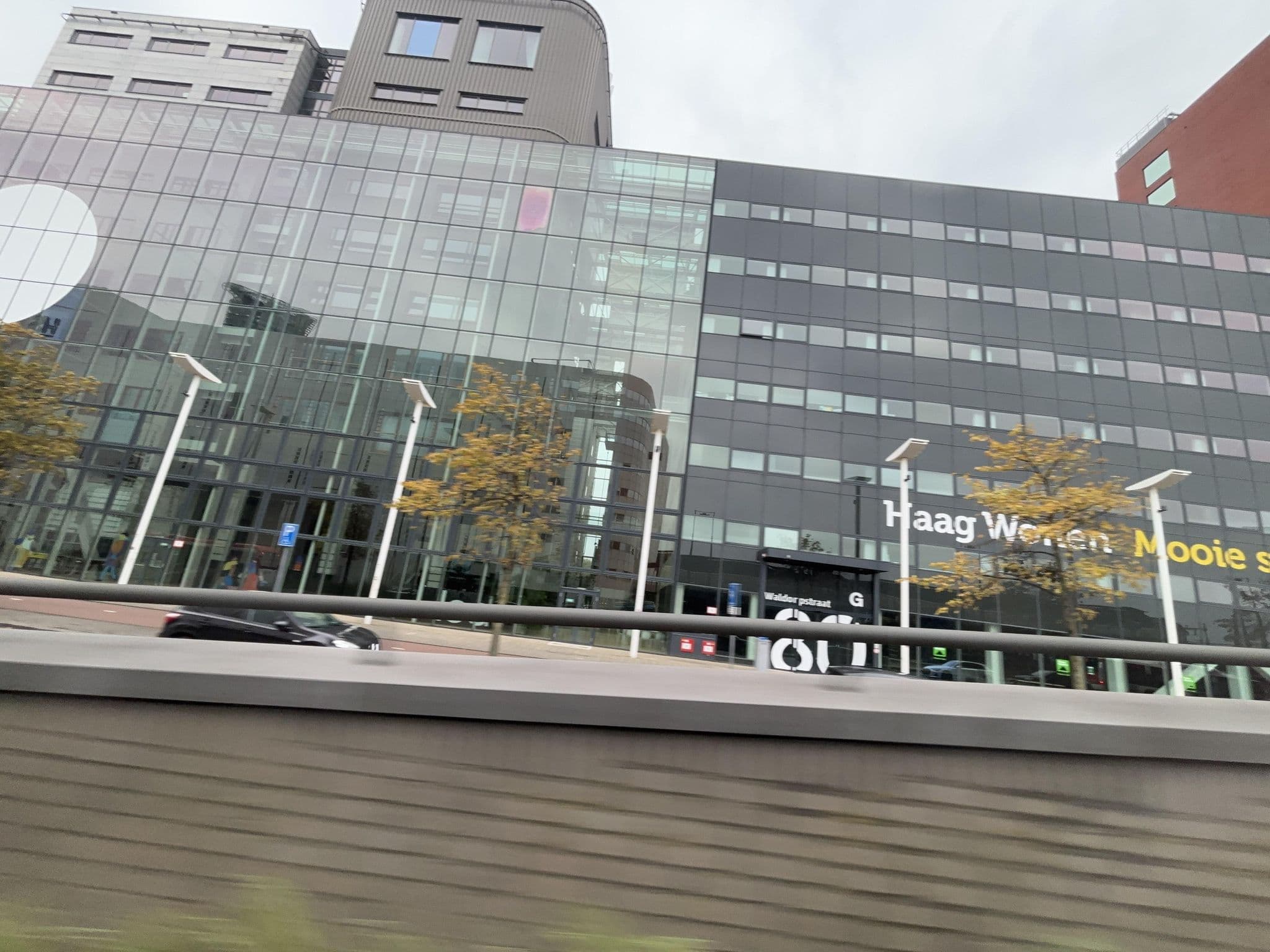 Street view near Postillion Hotel & Convention Centre Den Haag, Spoorwijk — © MapCam (CC BY-SA · Mapillary)