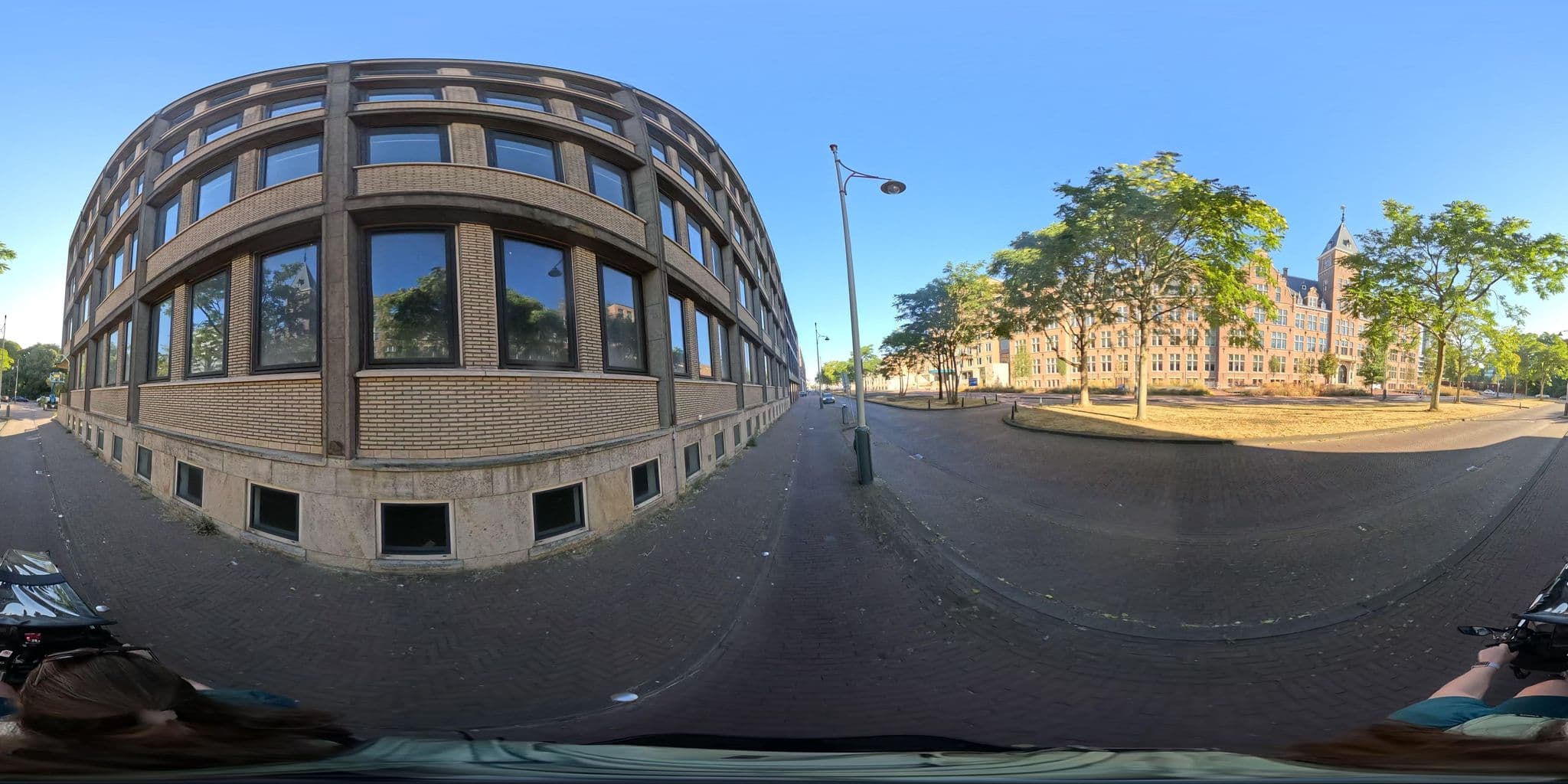 Street view near La Residence, Duinzigt — © RSTQ (CC BY-SA · Mapillary)