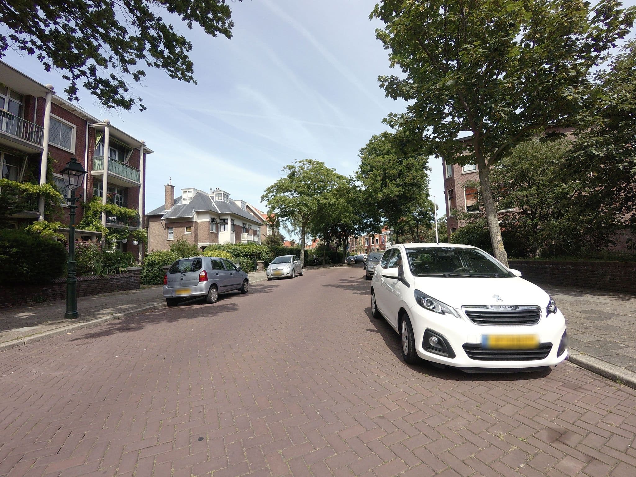 Street view near Zanen Hotel, Scheveningen — © ankeric (CC BY-SA · Mapillary)