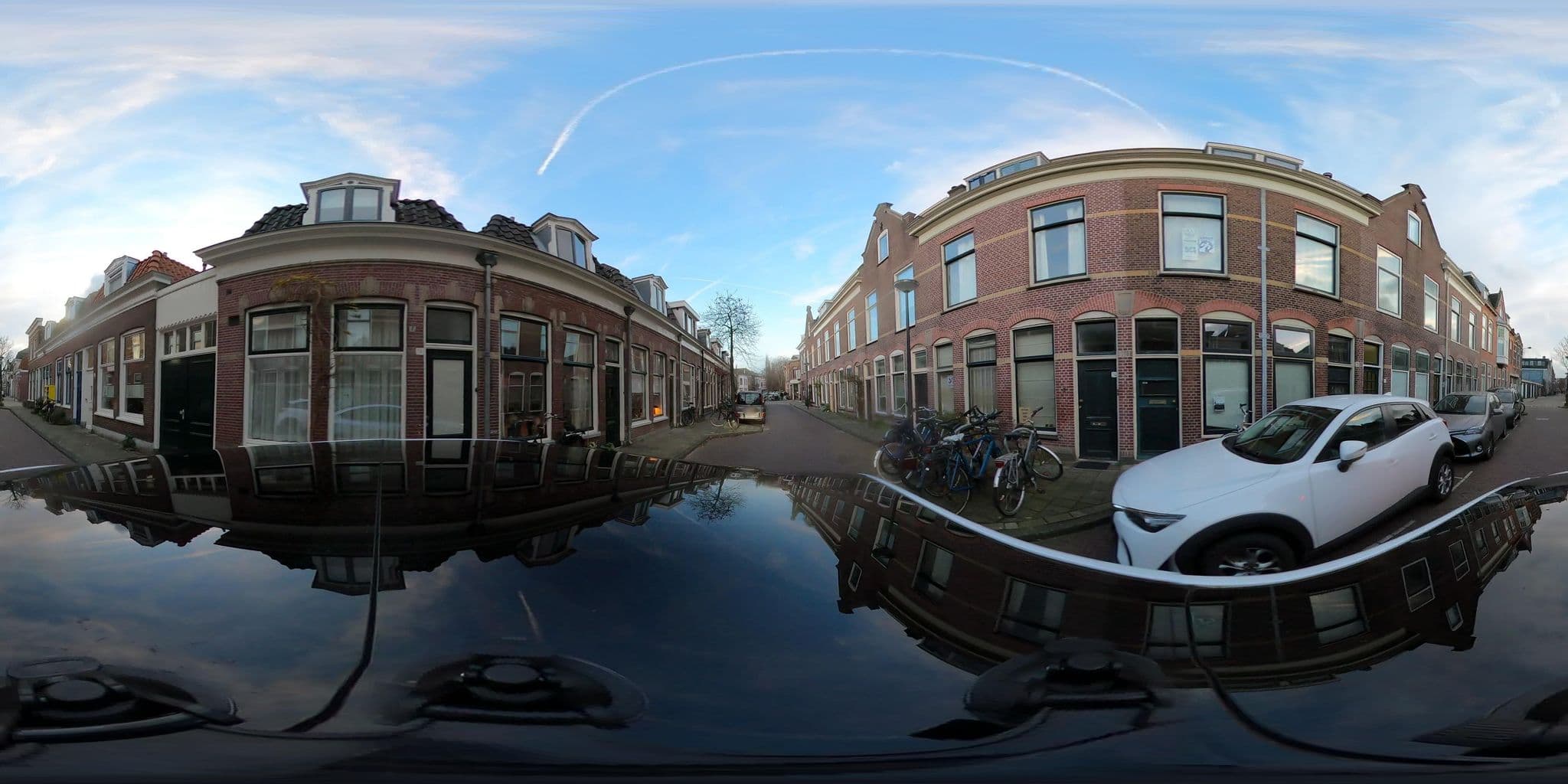 Street view near Huize Iran, Leiden — © tumblecow (CC BY-SA · Mapillary)