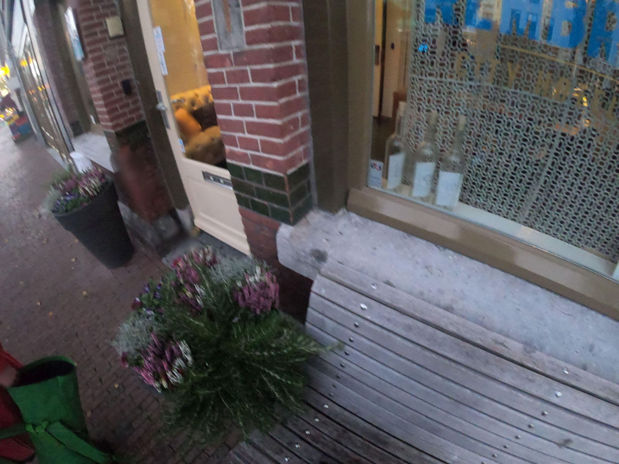 Street view near Hotel Rose, Leiden — © natebus (CC BY-SA · Mapillary)