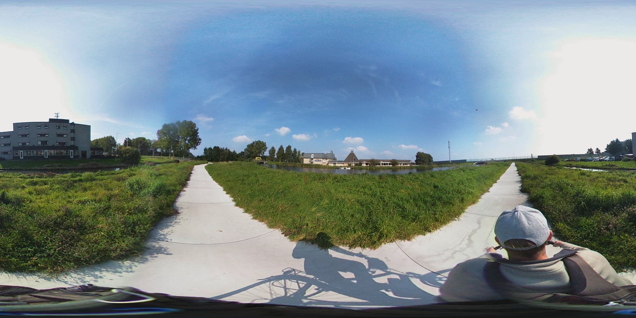 Street view near Ibis hotel Leiderdorp, Binnenhof — © micmin1972 (CC BY-SA · Mapillary)