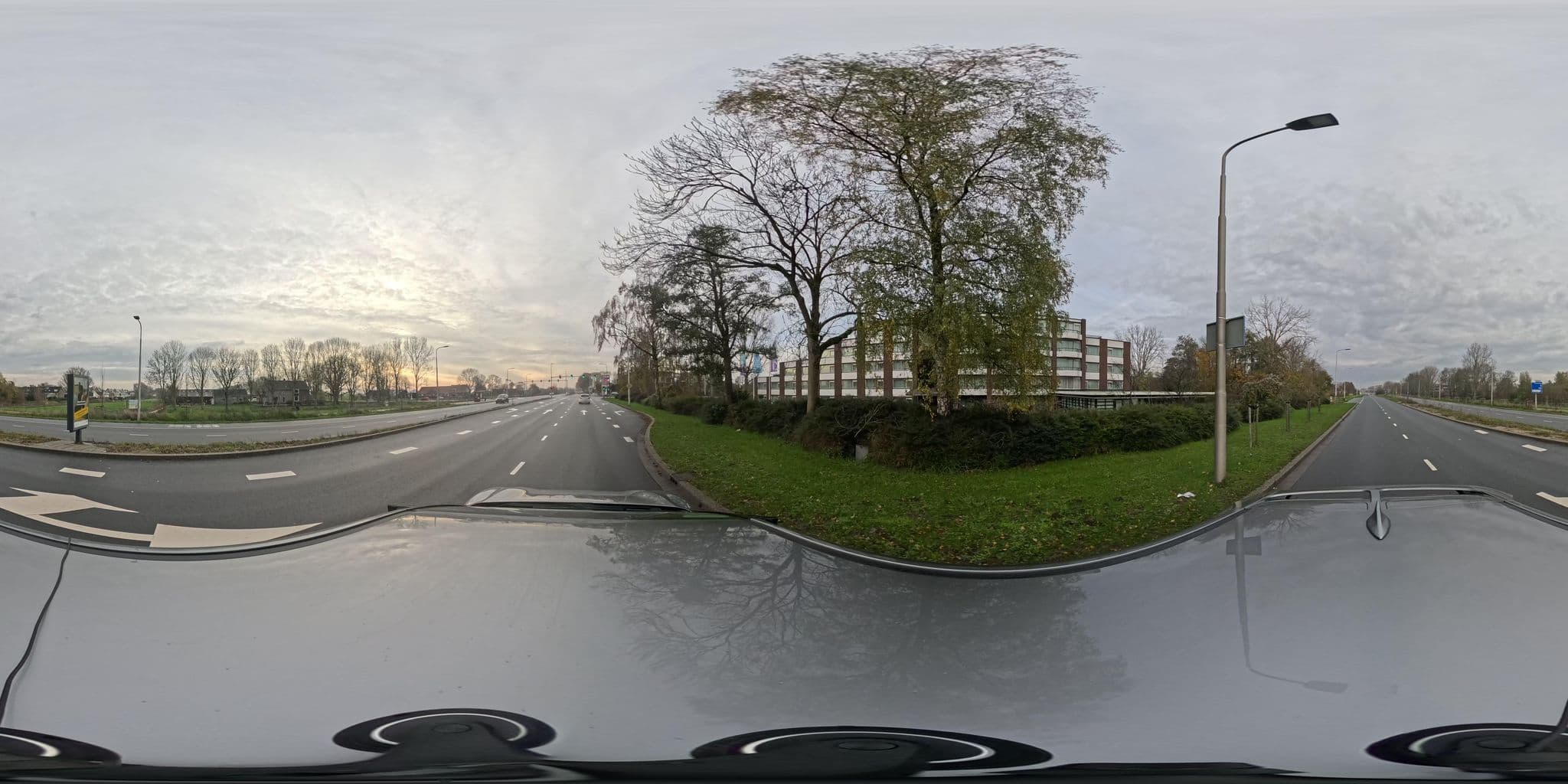 Street view near Grand Hotel Amstelveen restaurant, Oosteinde — © thewizard (CC BY-SA · Mapillary)