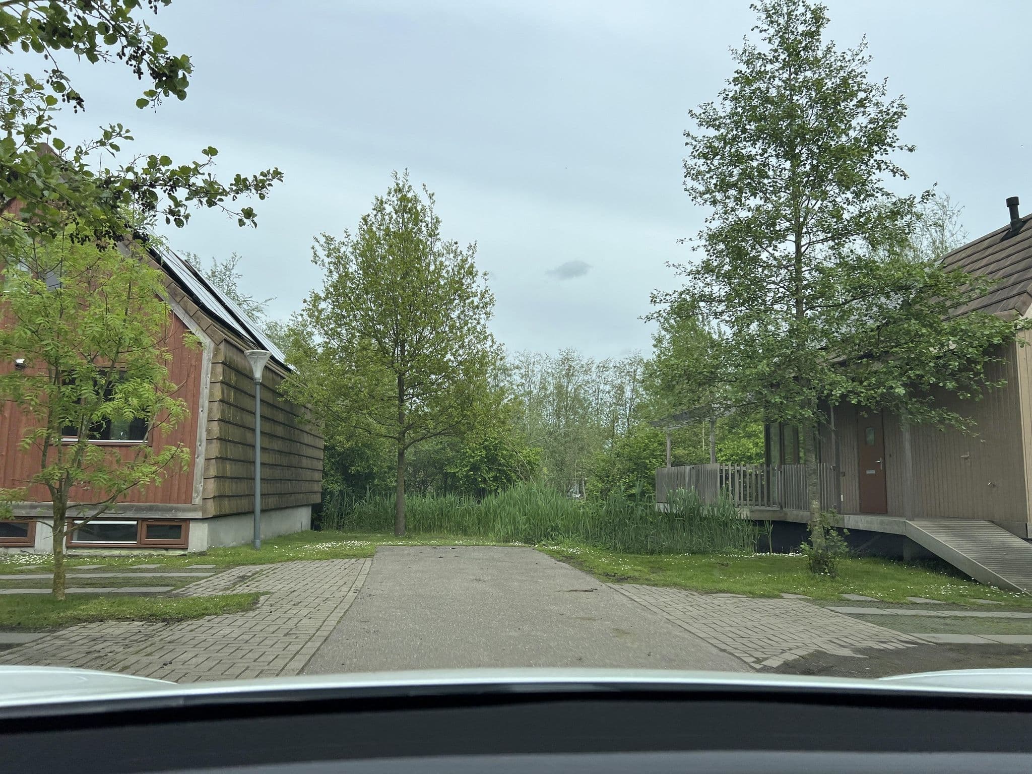 Street view near Cottage 143, Reeuwijk — © ottor (CC BY-SA · Mapillary)