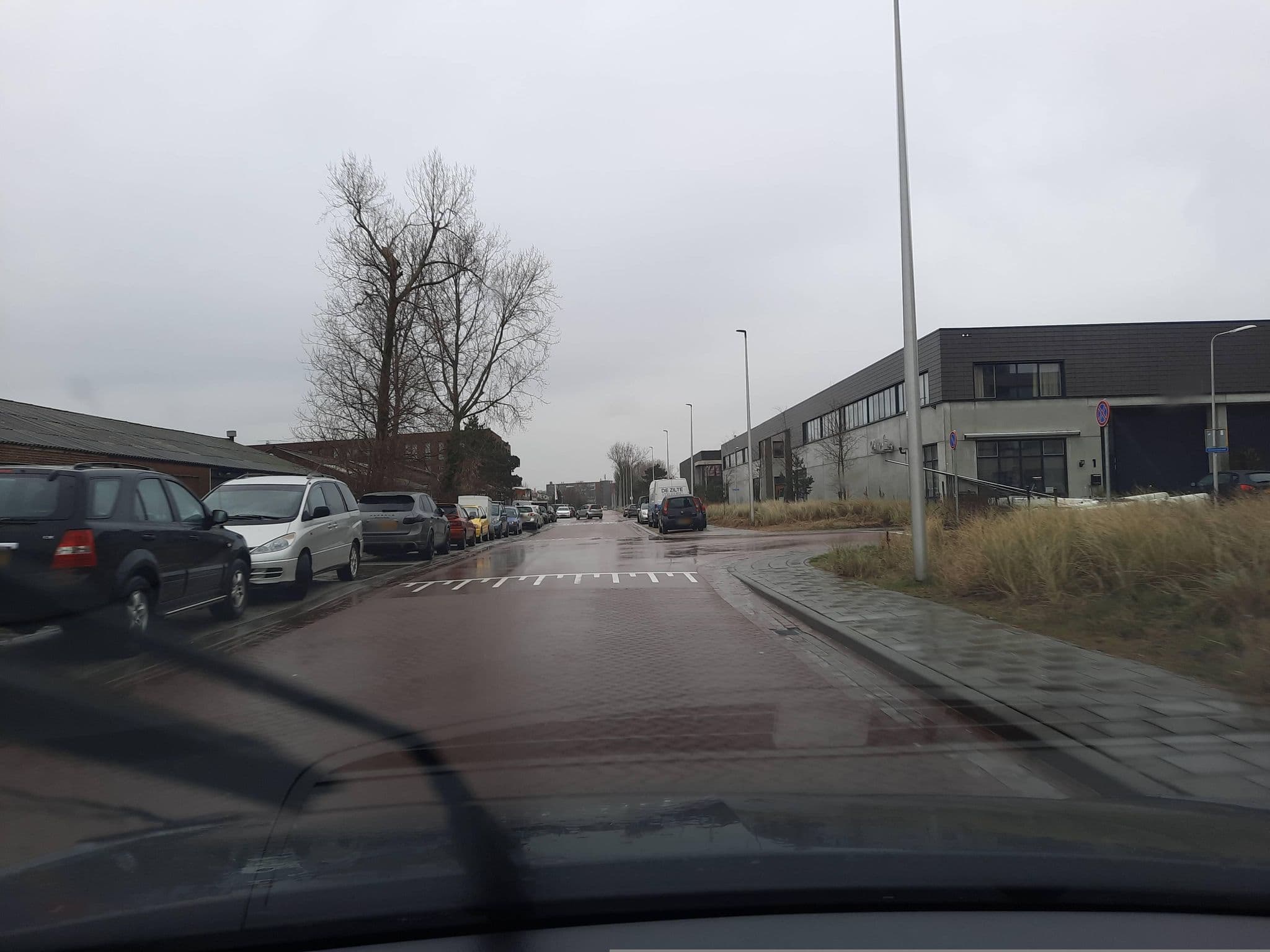 Street view near Zomerzon, Zandvoort — © Lowiekse (CC BY-SA · Mapillary)