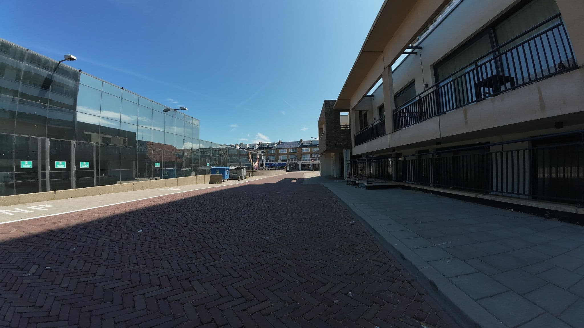 Street view near Beach Apartment Ikusasa, Zandvoort — © teddy73 (CC BY-SA · Mapillary)