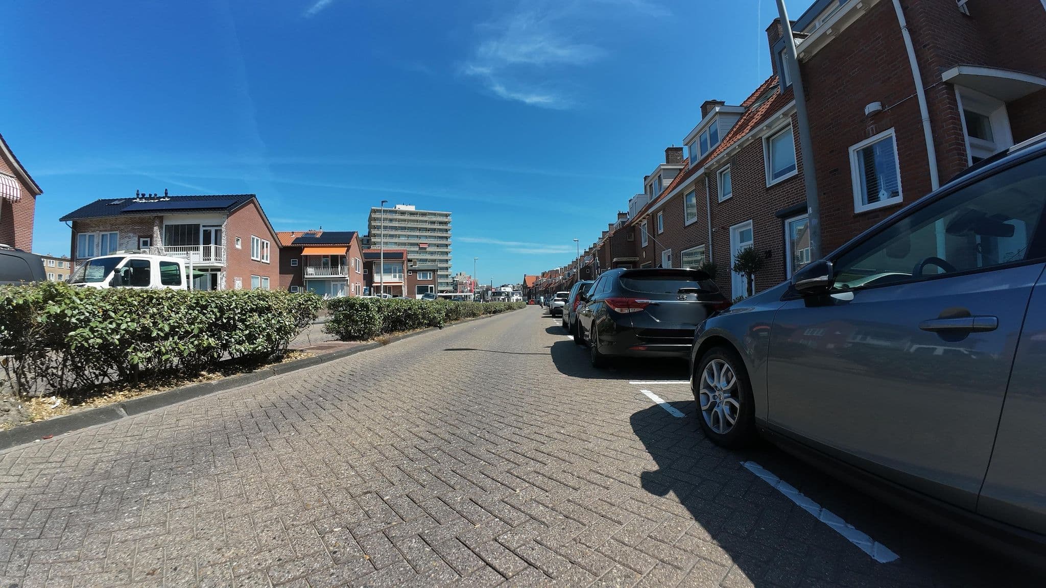 Street view near Familie Zwinkels, Zandvoort — © teddy73 (CC BY-SA · Mapillary)