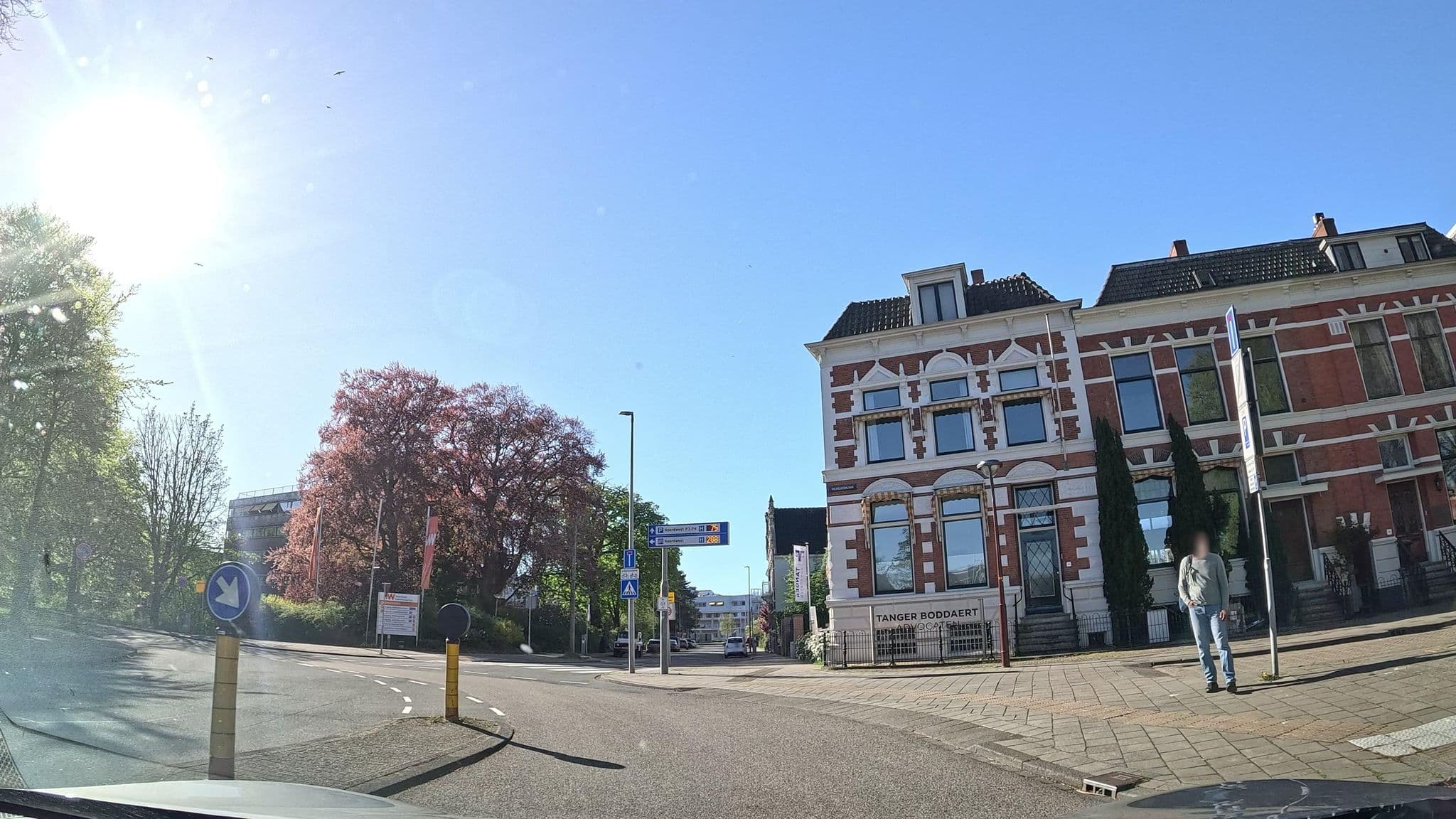 Street view near B&B Wilhelmina, Alkmaar — © thewizard (CC BY-SA · Mapillary)