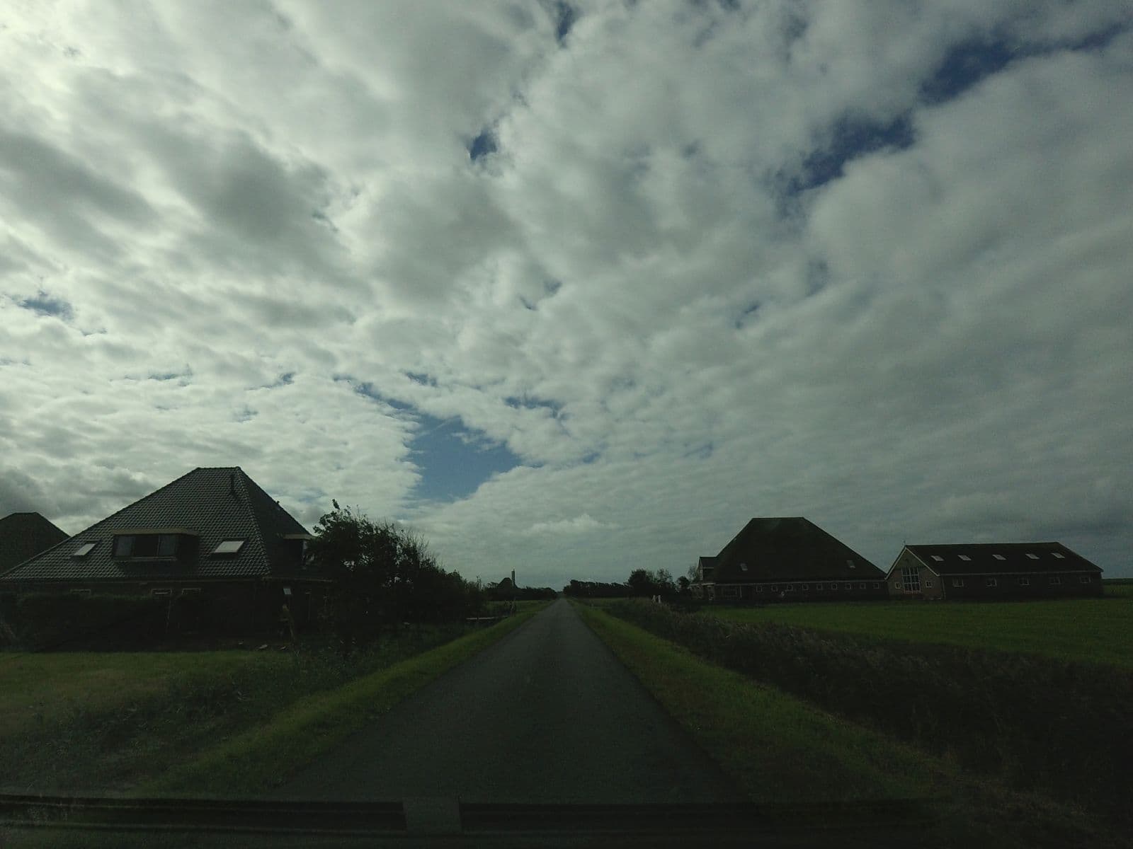 Street view near Polderzicht Recreatieboerderij, Petten — © larsnl (CC BY-SA · Mapillary)