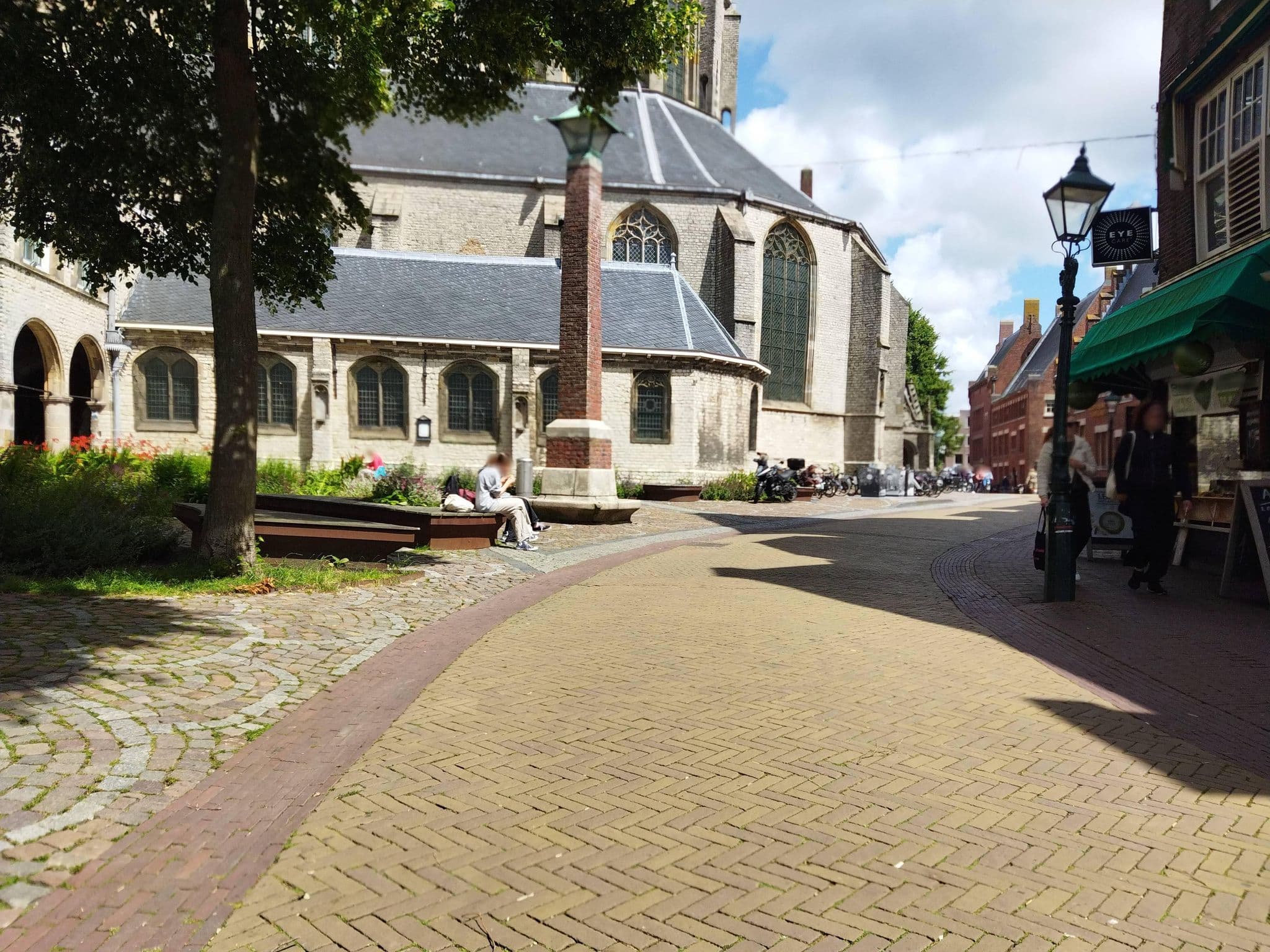 Street view near De Alkmaarse Koster, Alkmaar — © changchun1 (CC BY-SA · Mapillary)