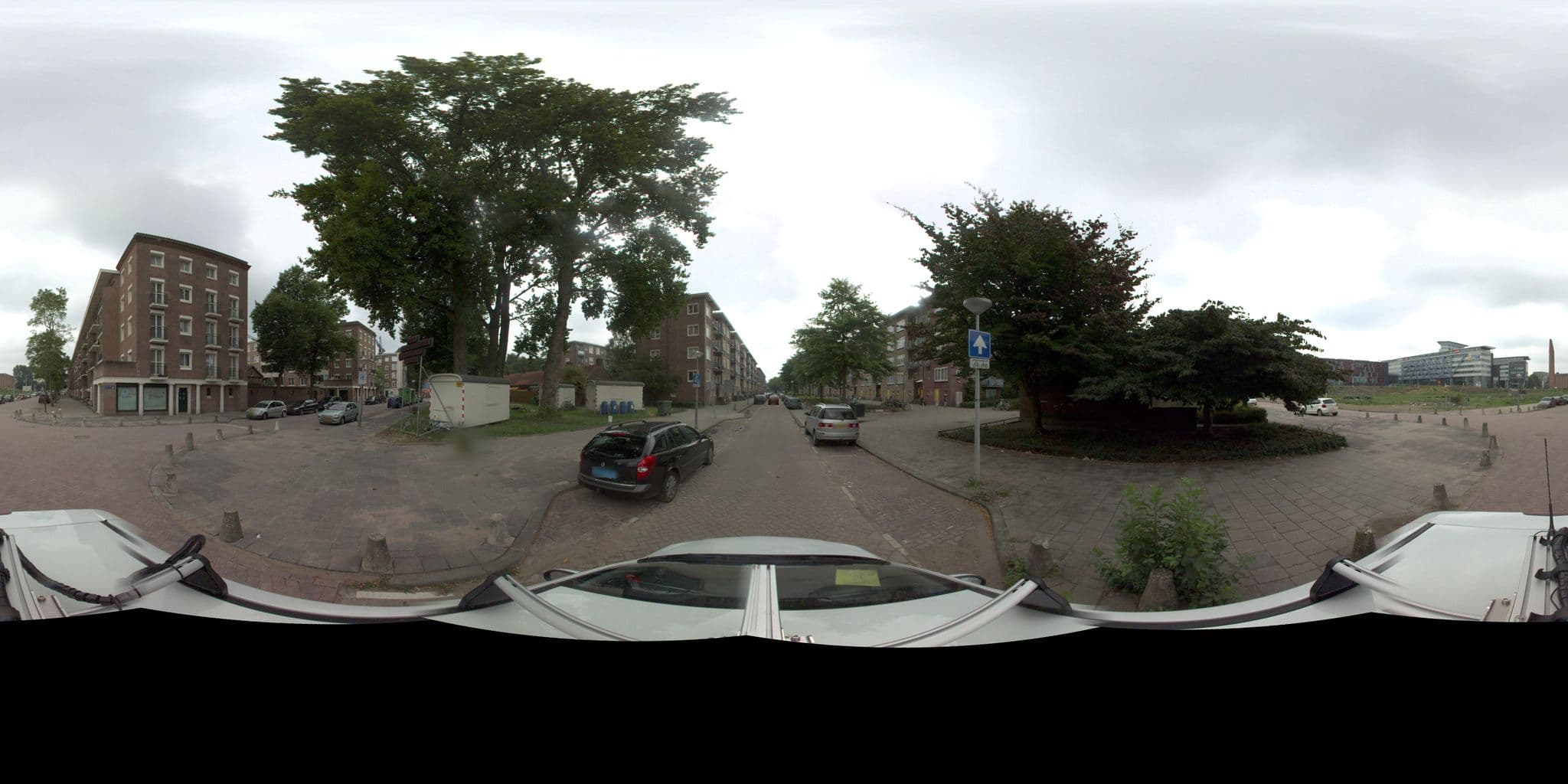 Street view near Het Logeerhuis, Amsterdam — © amsterdam (CC BY-SA · Mapillary)