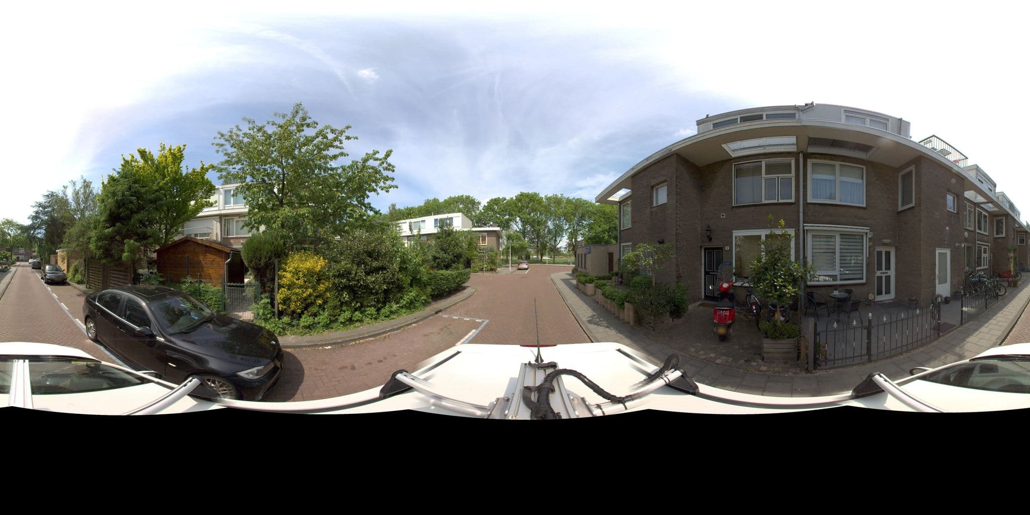 Street view near 네덜란드민박, Amsterdam — © amsterdam (CC BY-SA · Mapillary)
