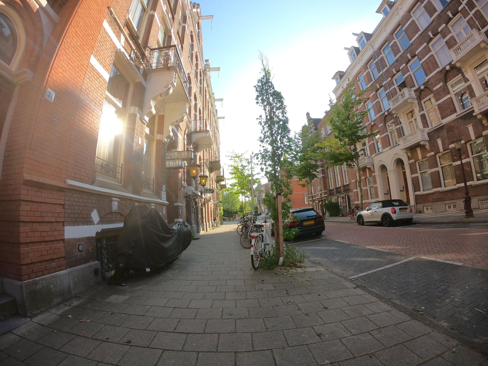 Street view near Hotel Sipermann, Amsterdam — © richlv (CC BY-SA · Mapillary)