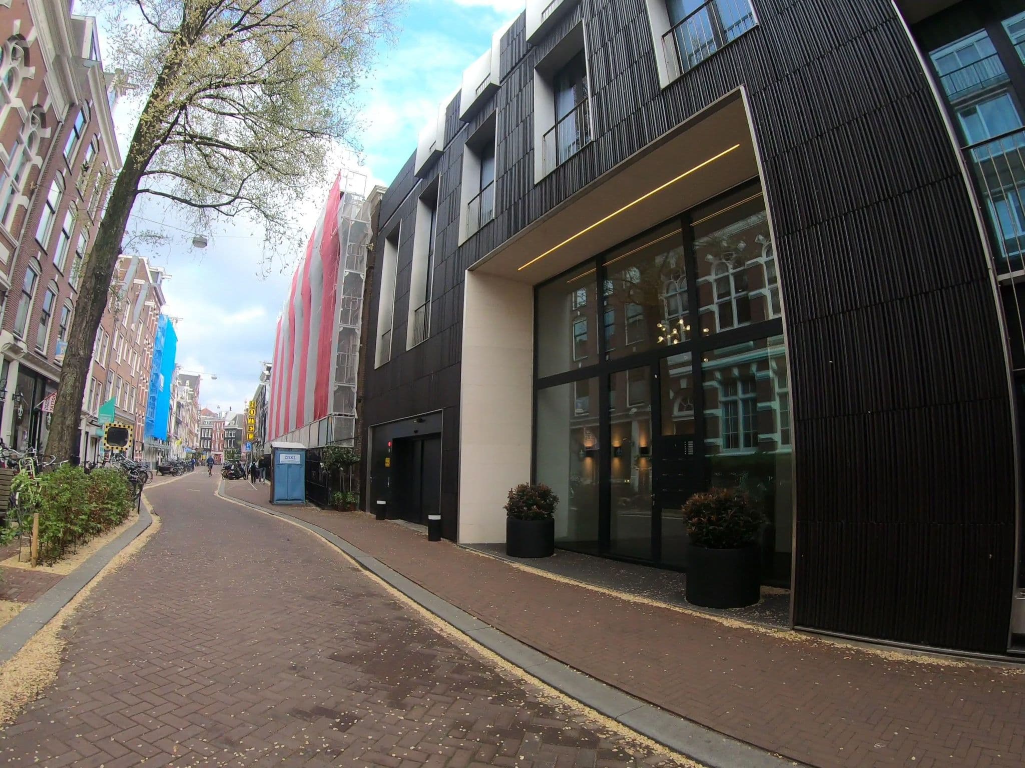 Street view near room 5, Amsterdam — © algirdasc (CC BY-SA · Mapillary)