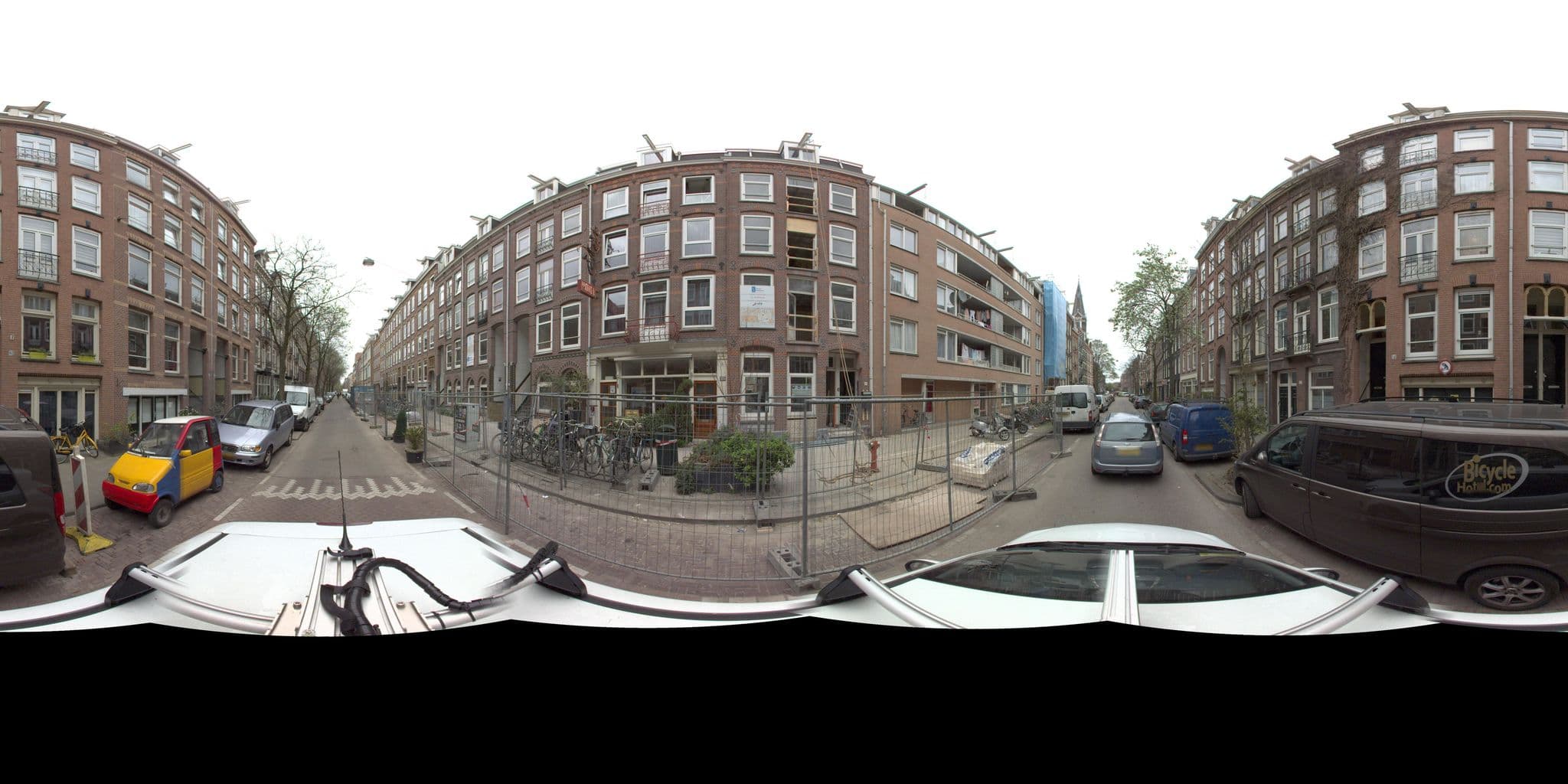 Street view near L'artiste Apartment, Amsterdam — © amsterdam (CC BY-SA · Mapillary)