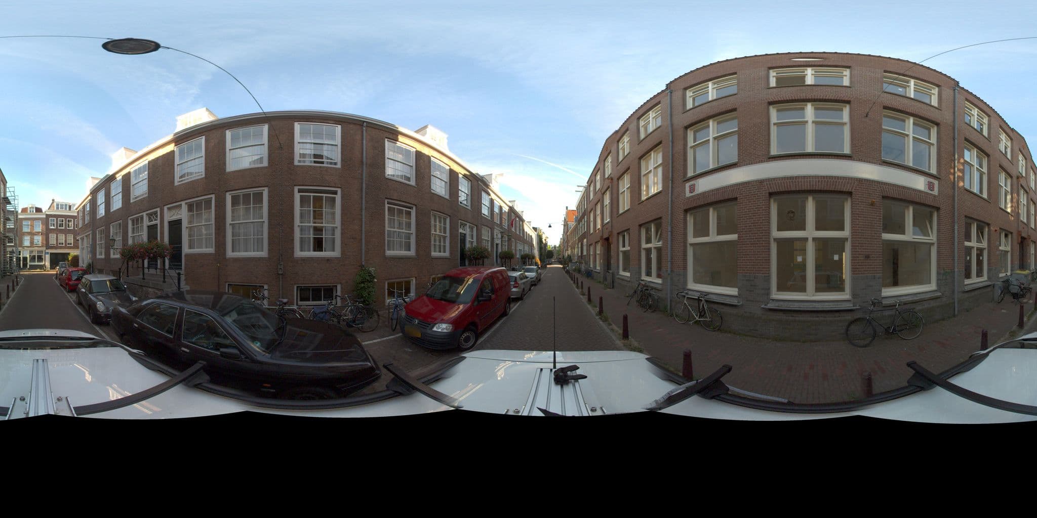 Street view near Mercure Hotel Amsterdam Centre Canal District, Amsterdam — © amsterdam (CC BY-SA · Mapillary)