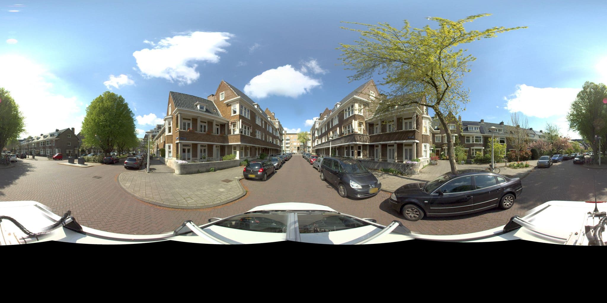 Street view near Bed & Breakfast Holbein, Amsterdam — © amsterdam (CC BY-SA · Mapillary)