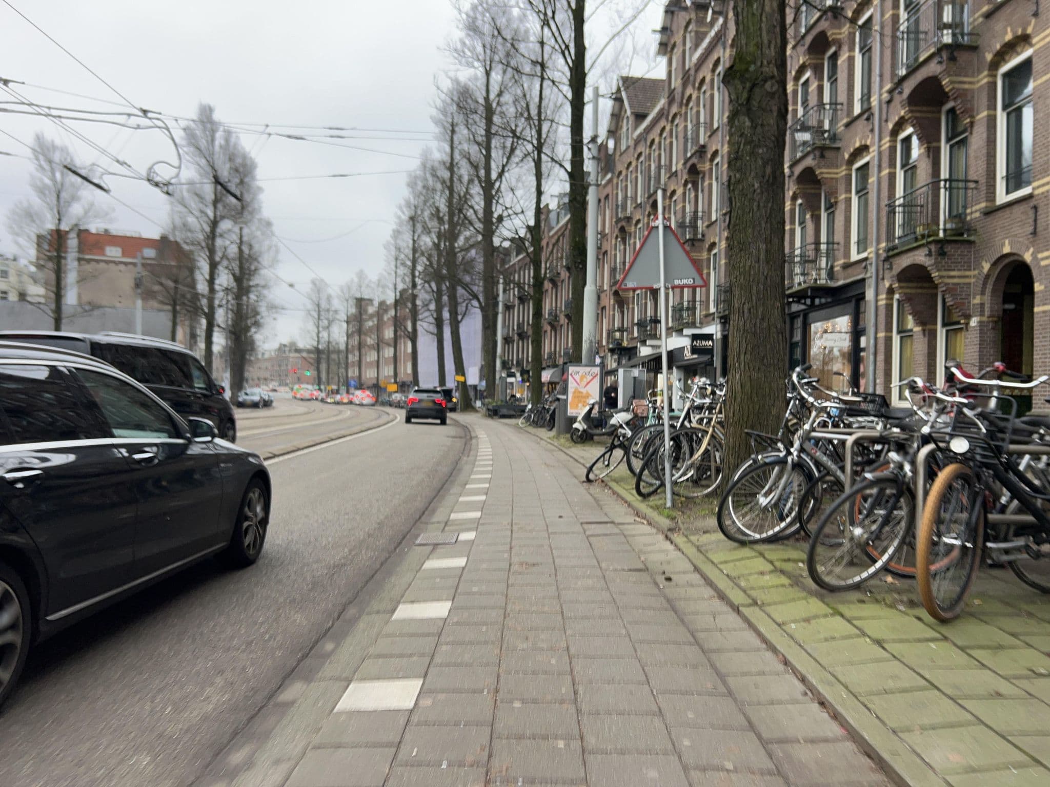 Street view near room 201, Amsterdam — © ottor (CC BY-SA · Mapillary)