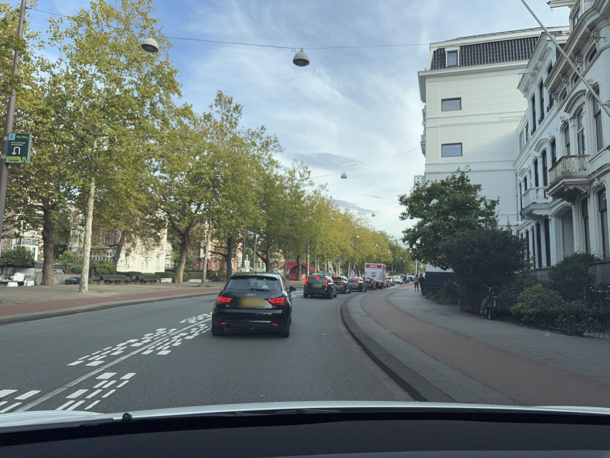 Street view near Room 621, Amsterdam — © ottor (CC BY-SA · Mapillary)