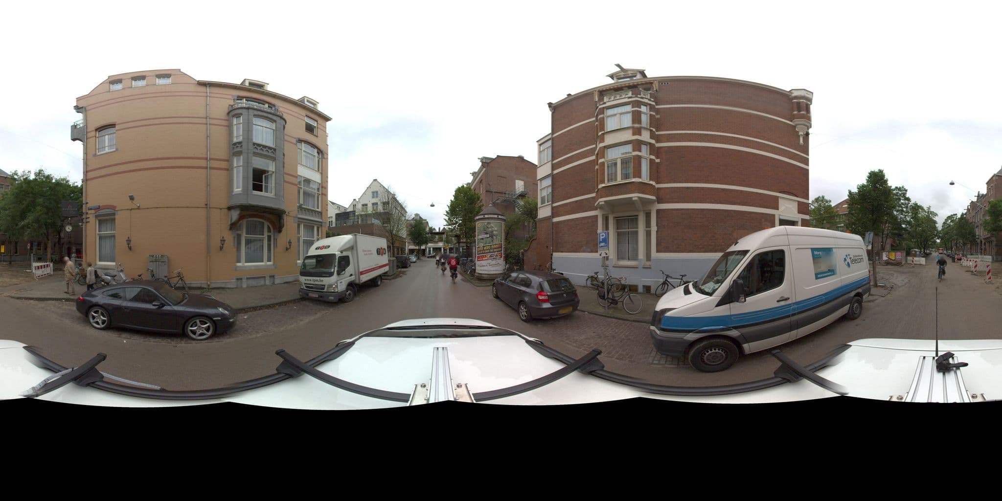 Street view near Bilderberg Hotel Jan Luyken, Amsterdam — © amsterdam (CC BY-SA · Mapillary)