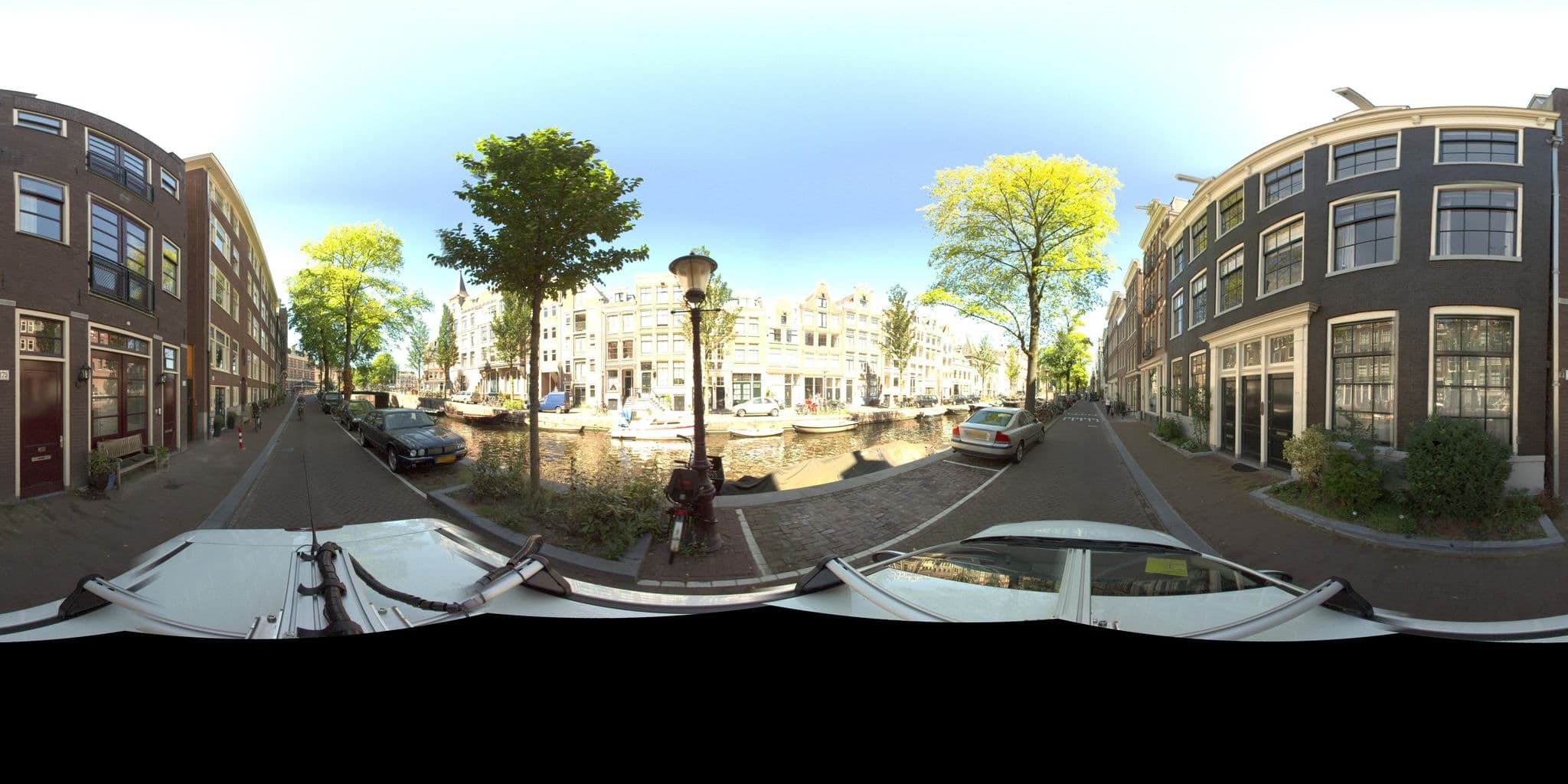 Street view near Dream Apartments, Amsterdam — © amsterdam (CC BY-SA · Mapillary)