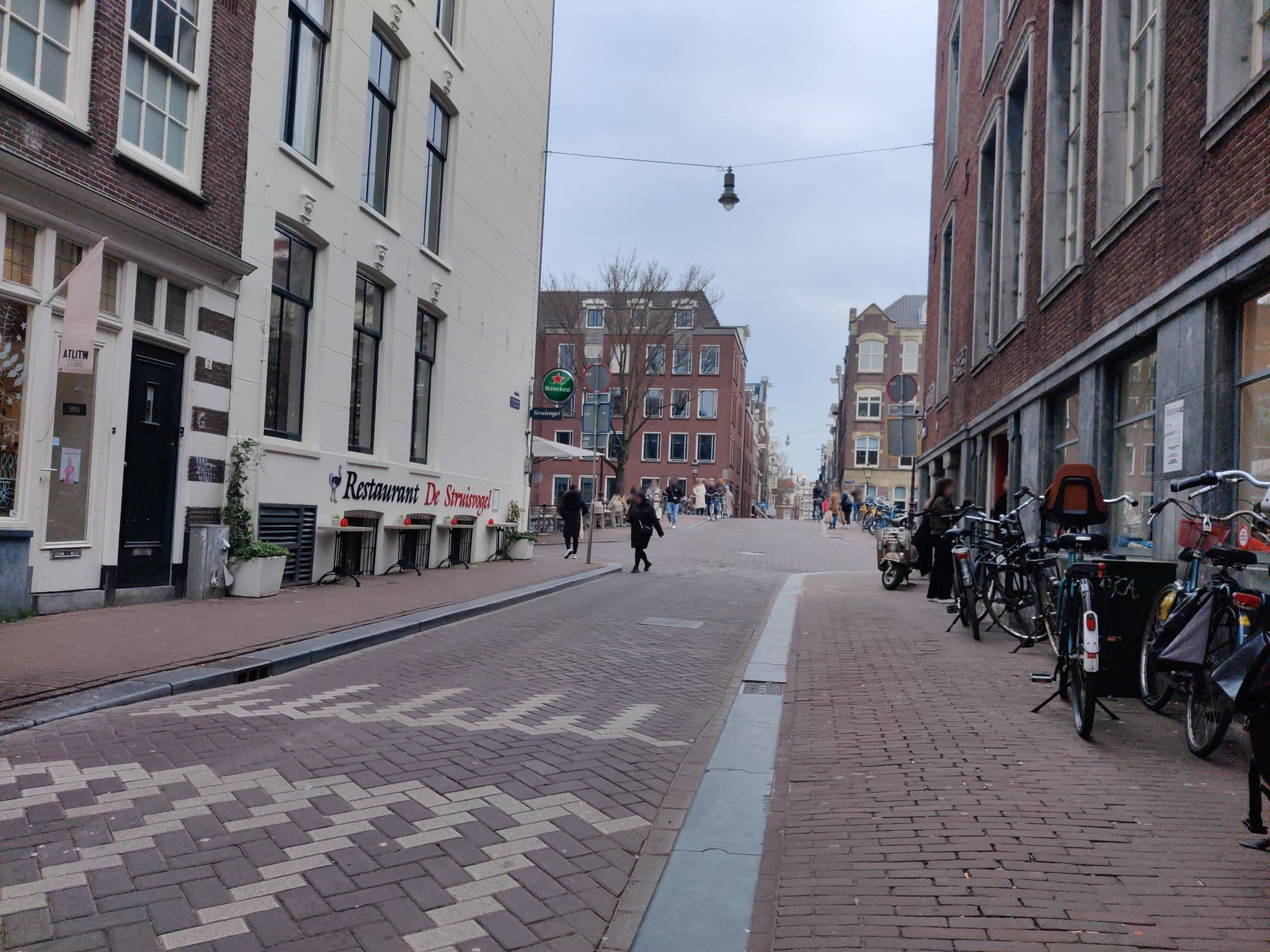 Street view near Room 3 Canal Boutique Apartments, Amsterdam — © tumblecow (CC BY-SA · Mapillary)