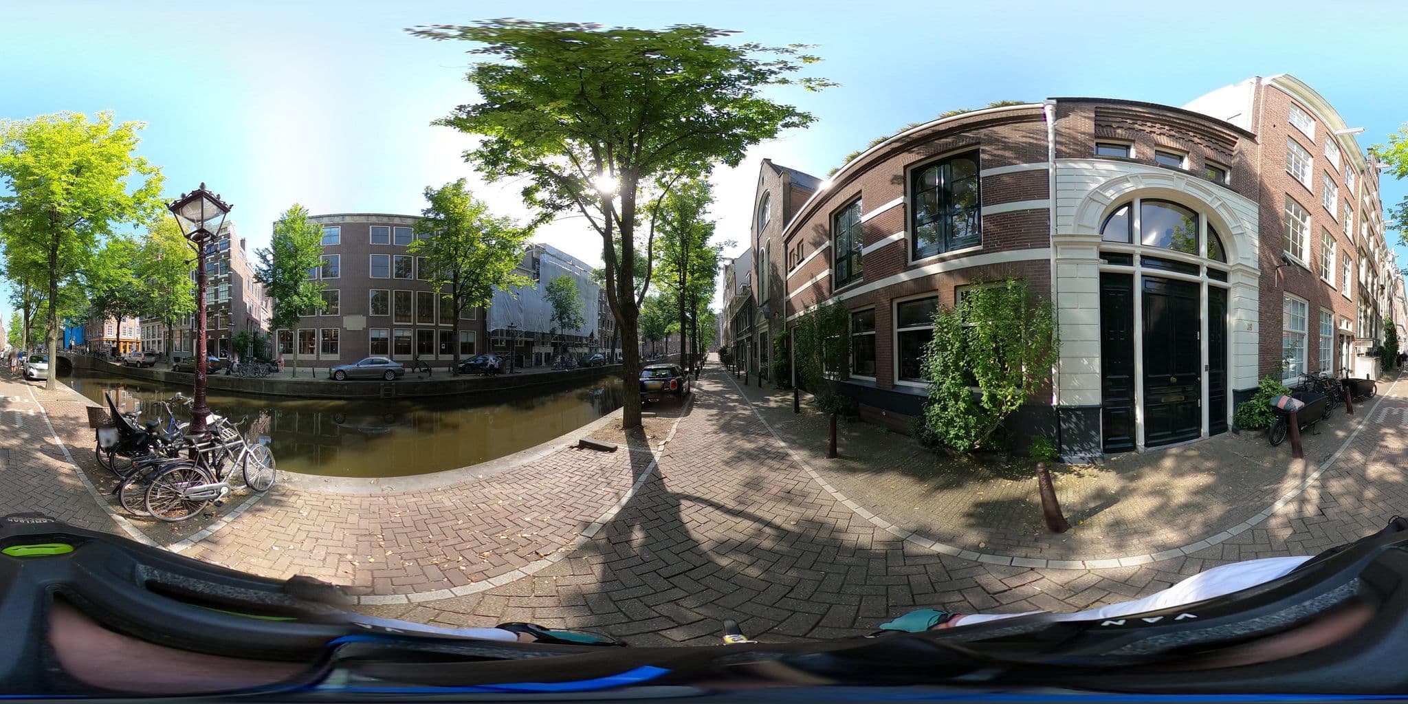 Street view near The Nine Streets, Amsterdam — © Stefdegreef (CC BY-SA · Mapillary)